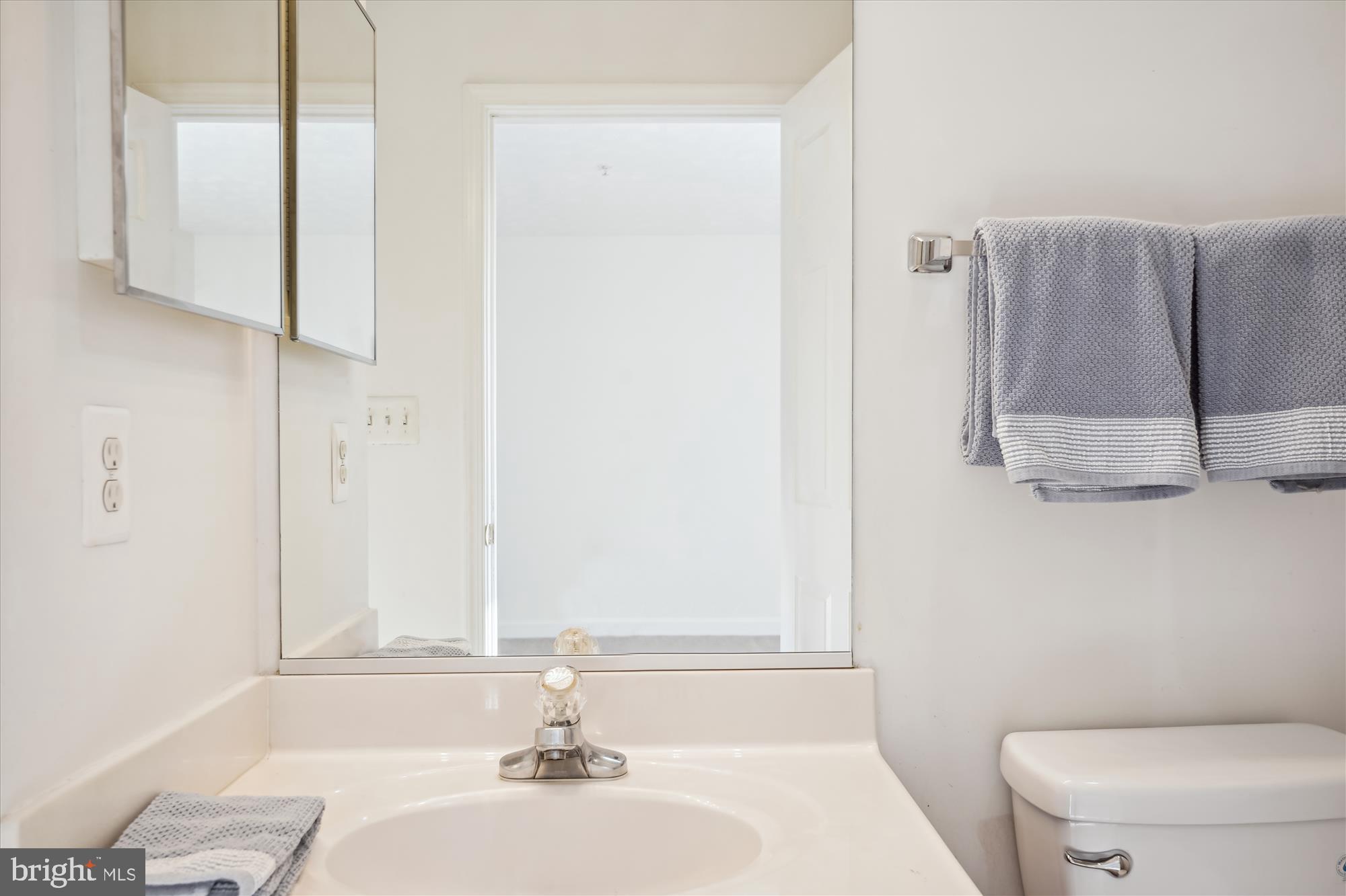 ADMIRAL REACH AT HARBOUR GATES - Residential