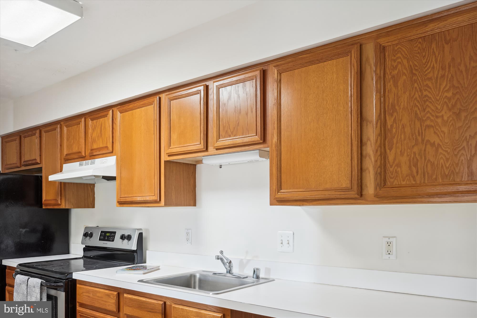 ADMIRAL REACH AT HARBOUR GATES - Residential