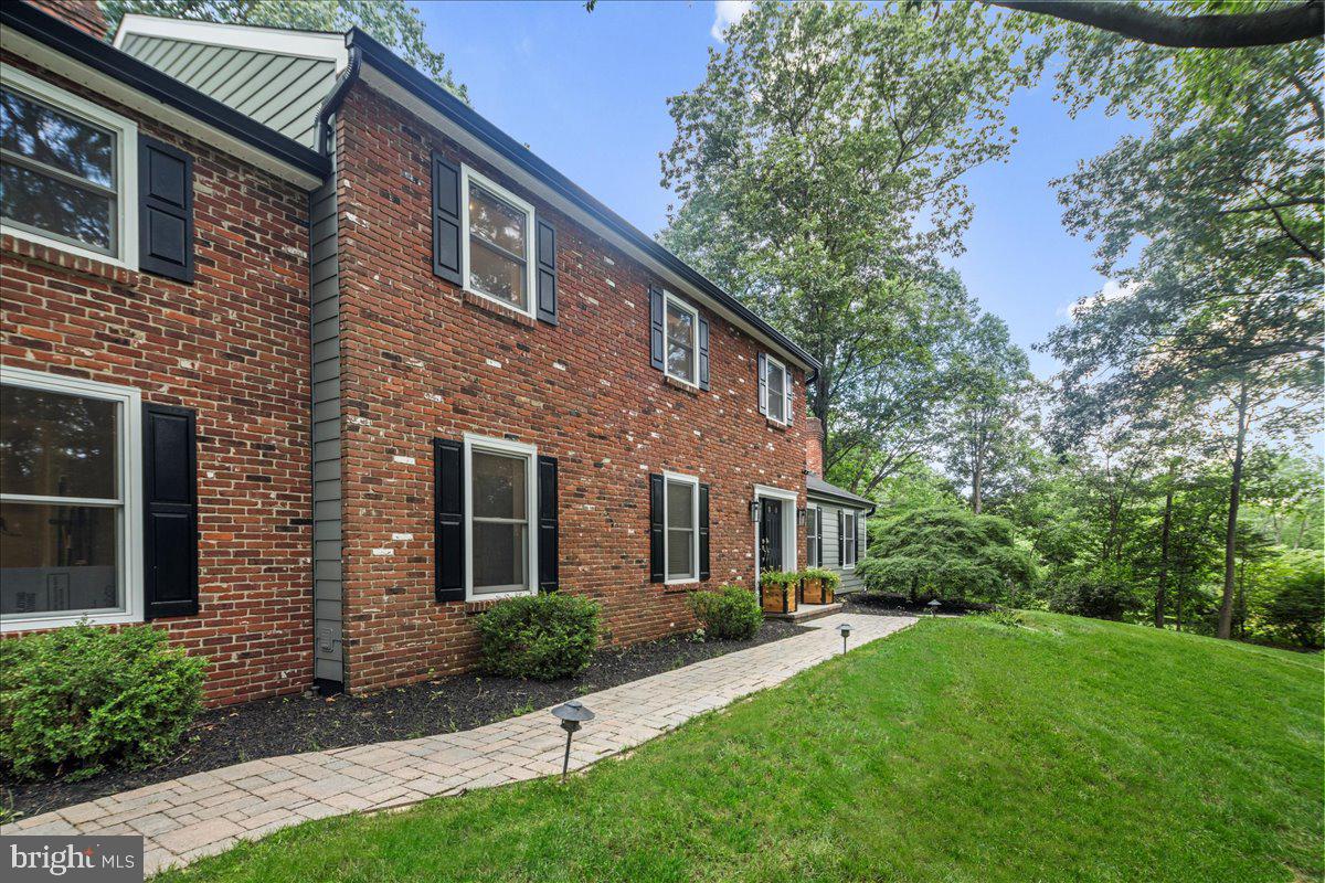 76 TURKEY LANE