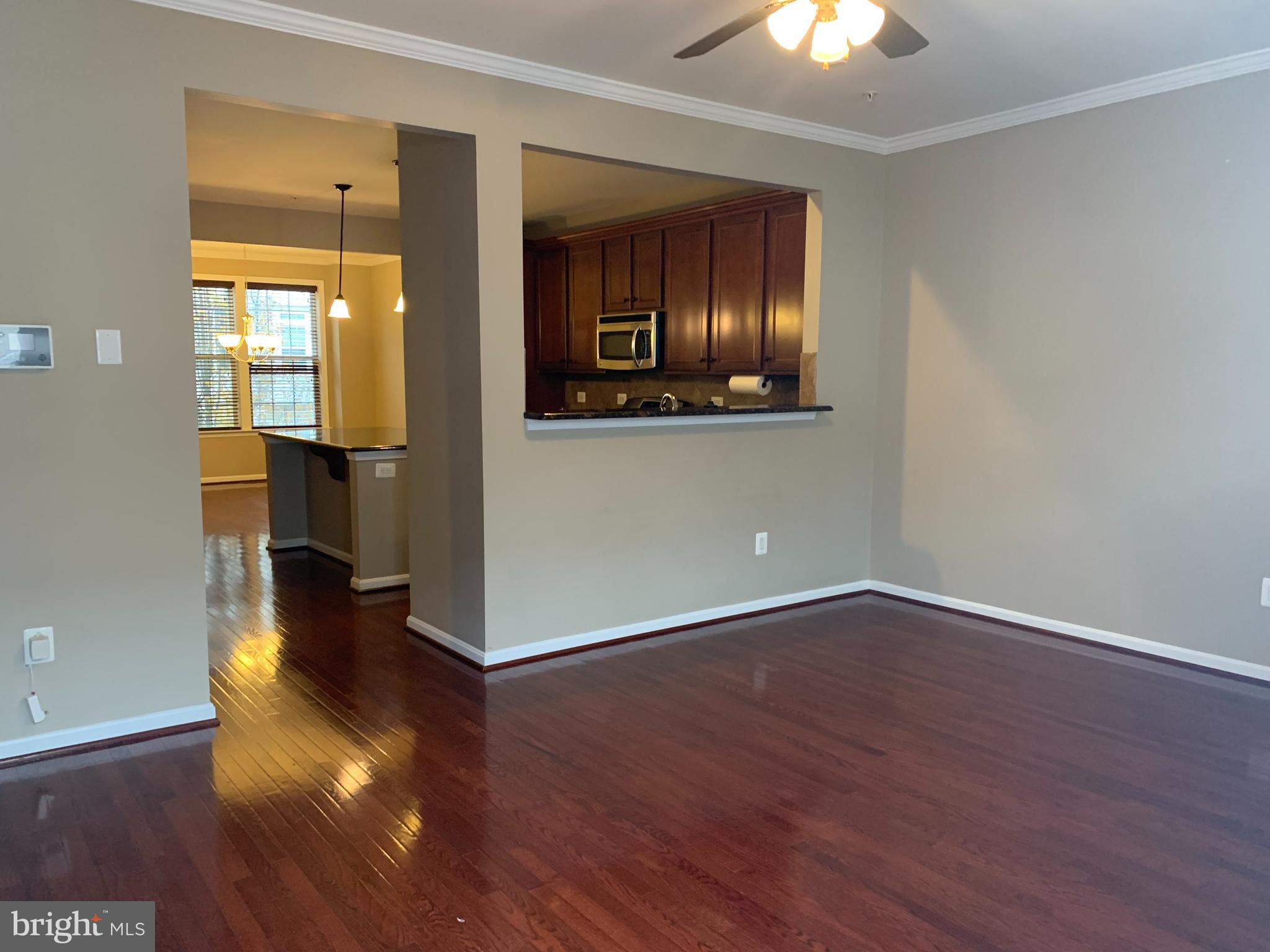 ESPLANADE AT RED RUN - Residential Lease