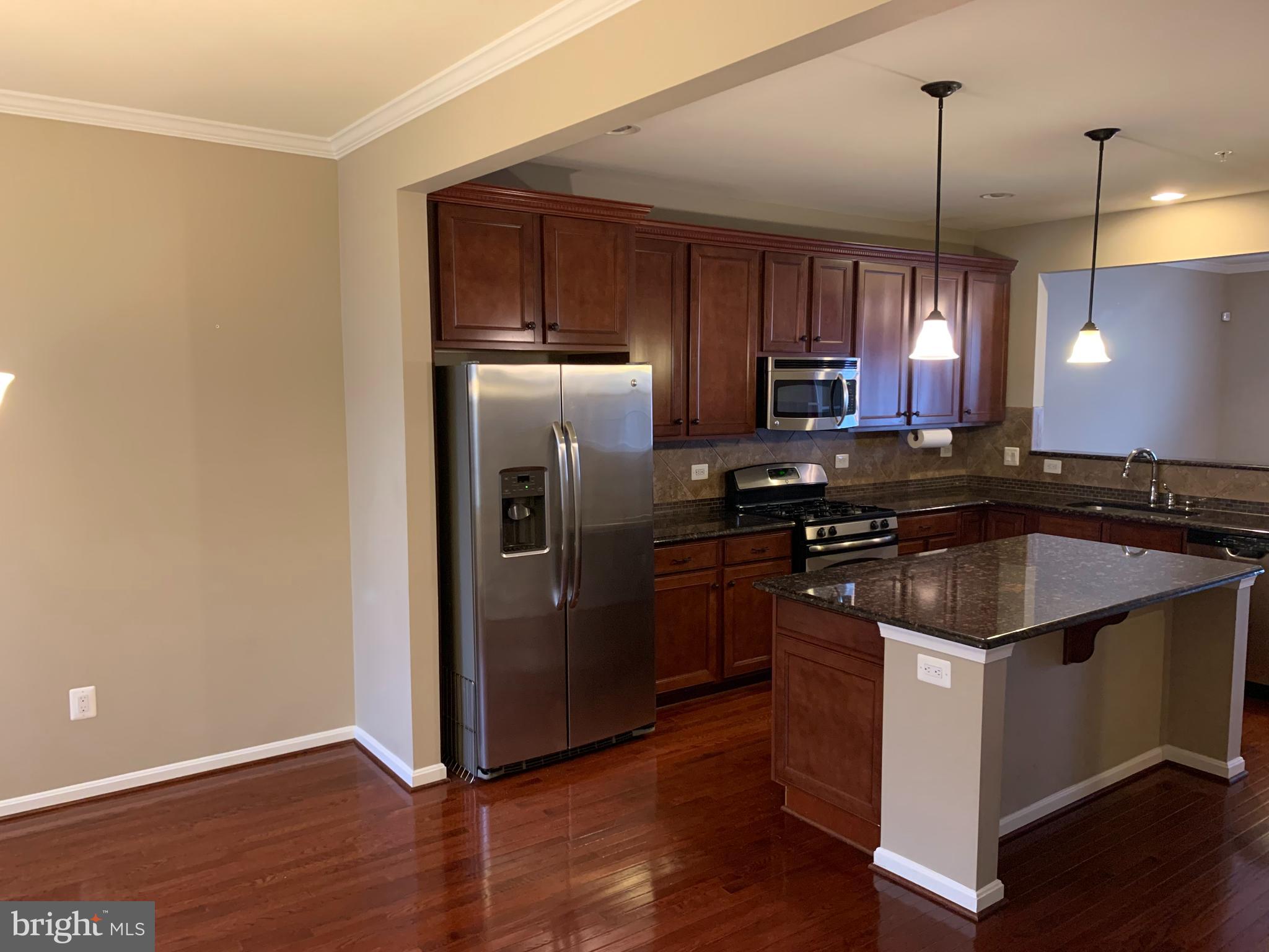 ESPLANADE AT RED RUN - Residential Lease