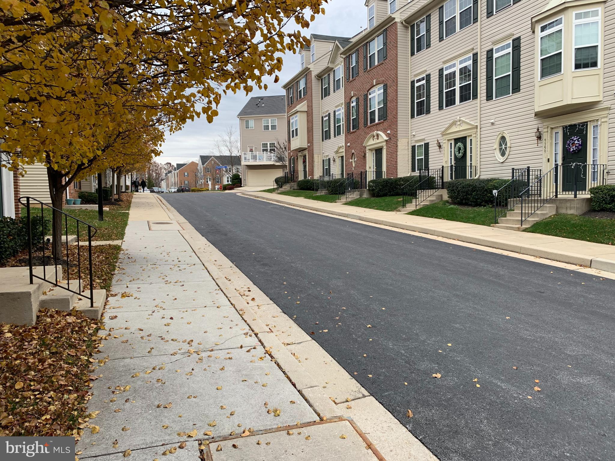 ESPLANADE AT RED RUN - Residential Lease