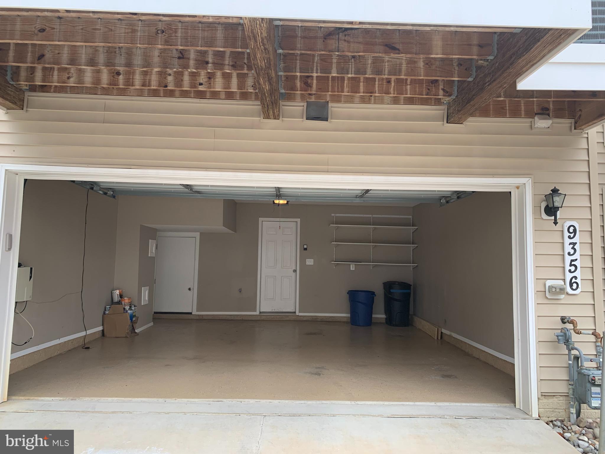 ESPLANADE AT RED RUN - Residential Lease