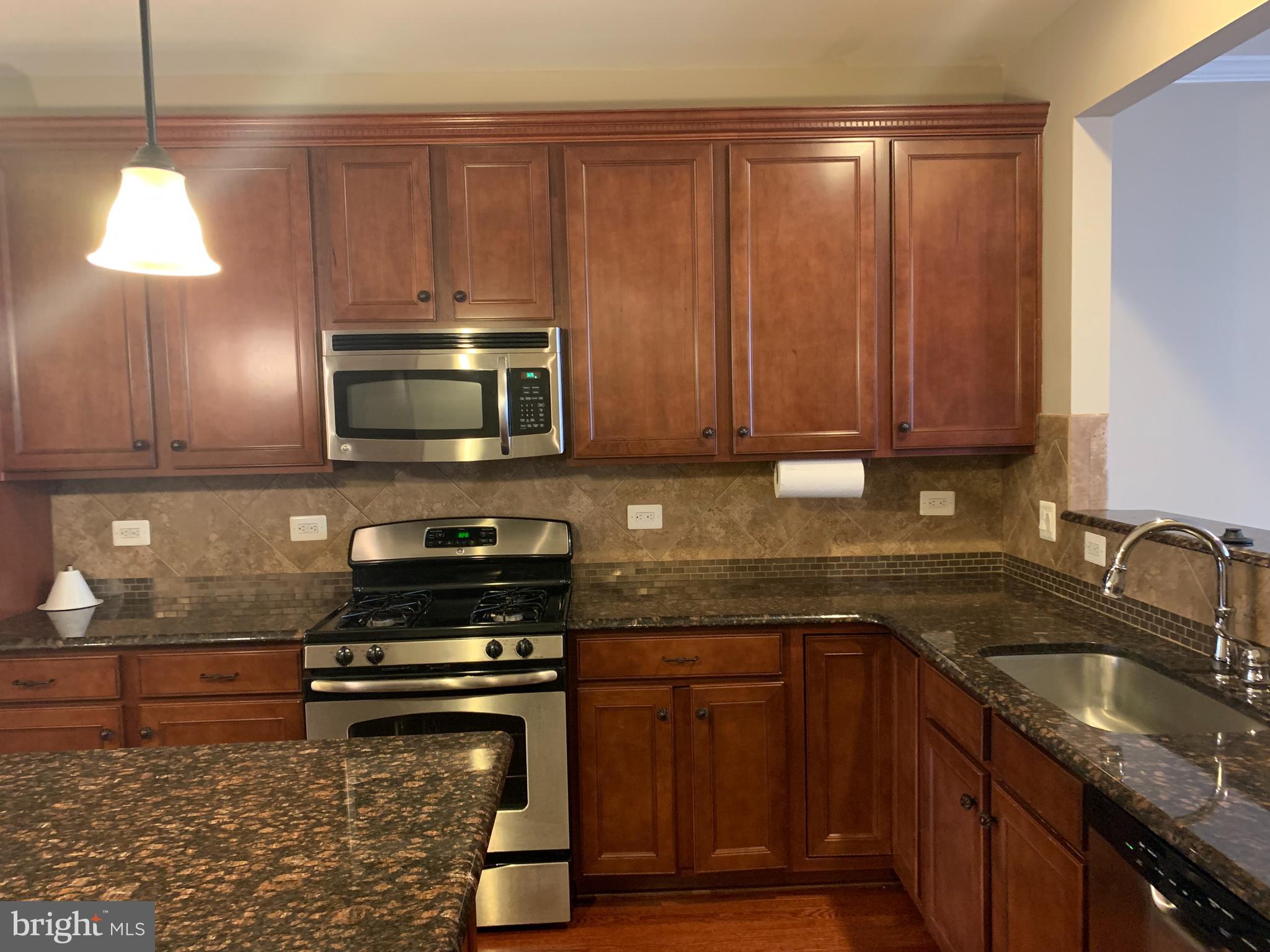 ESPLANADE AT RED RUN - Residential Lease