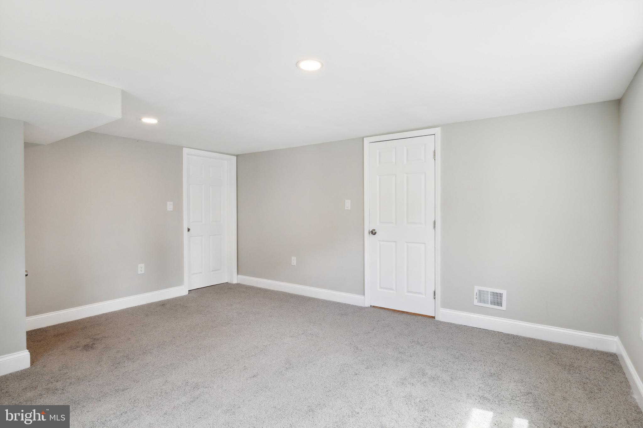 MEADOW BRANCH - Residential