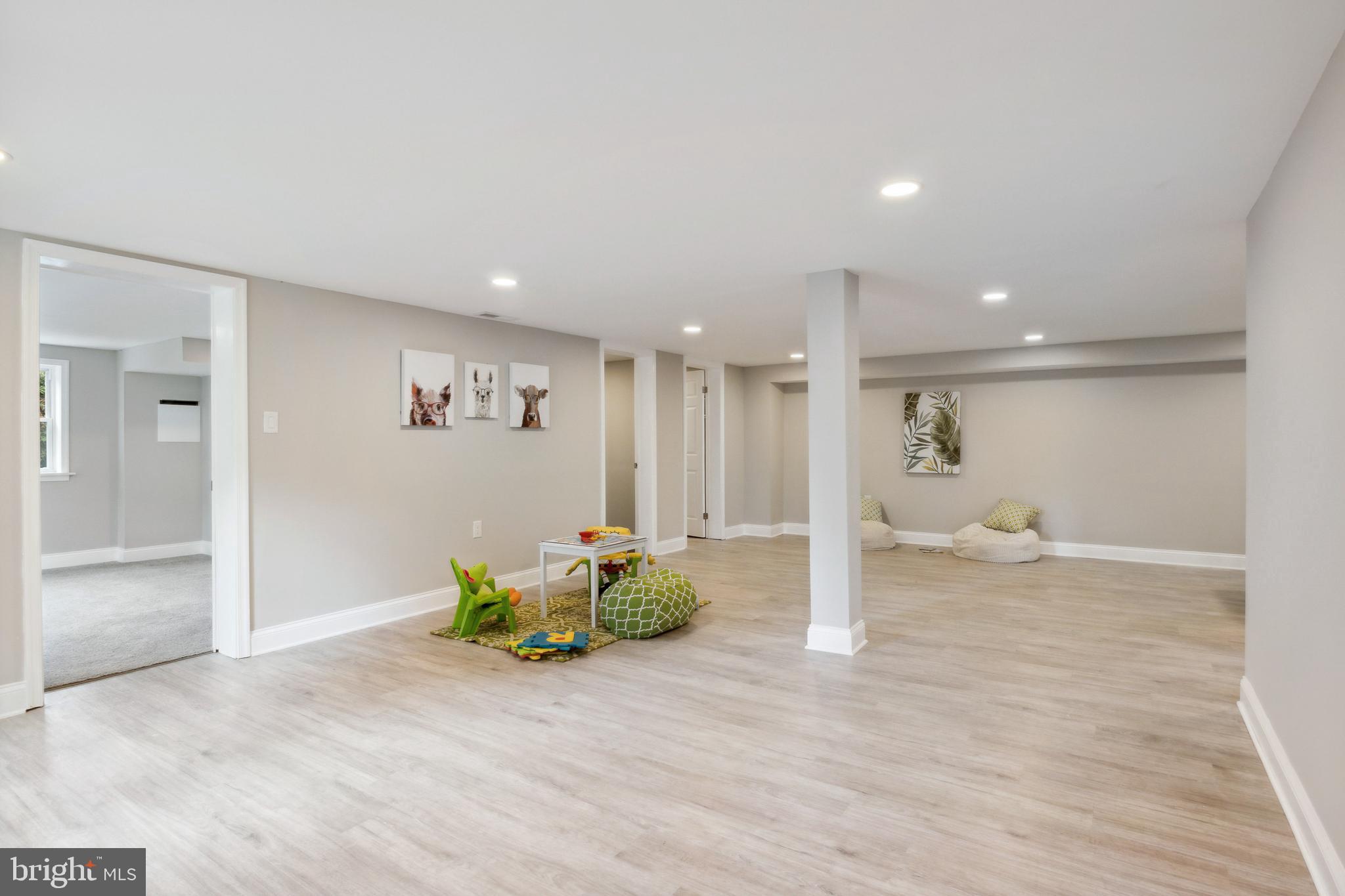 MEADOW BRANCH - Residential