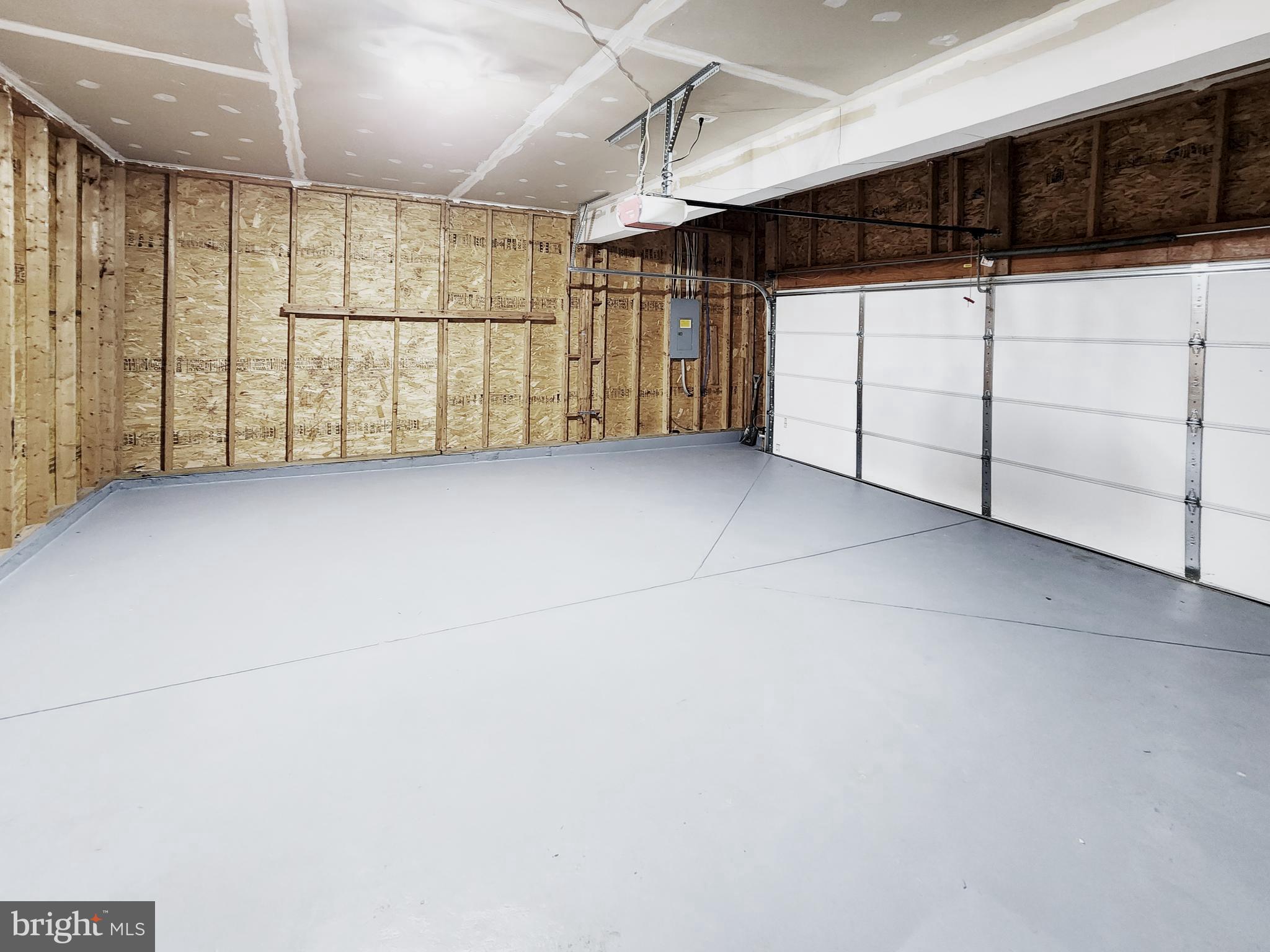 WINDING CREEK ESTATES - Residential