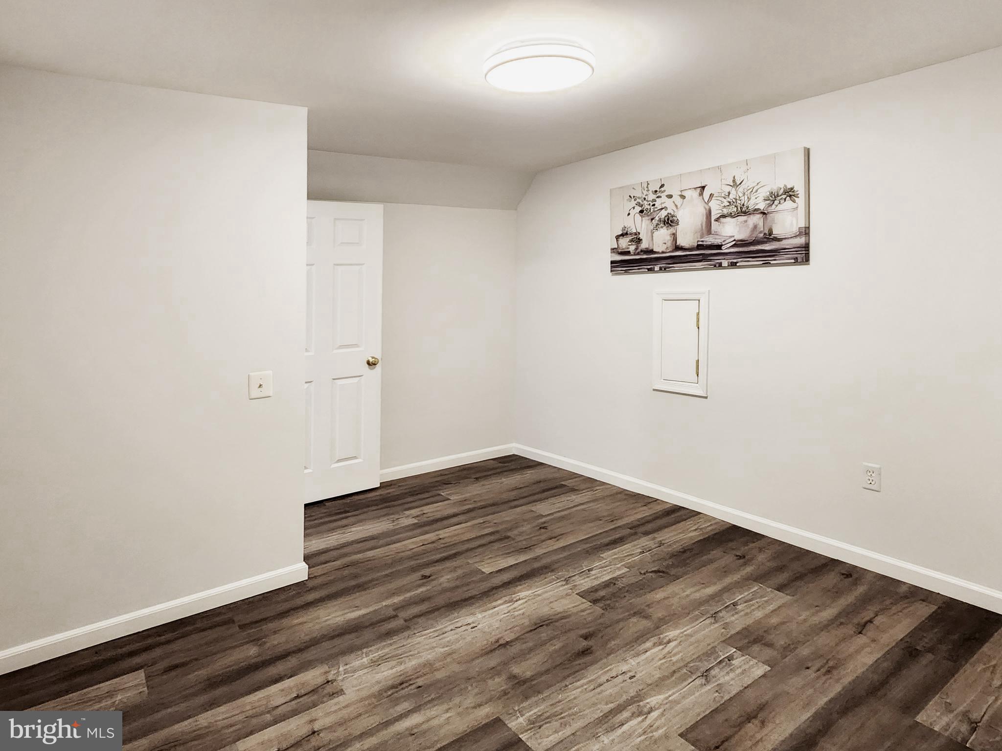 WINDING CREEK ESTATES - Residential