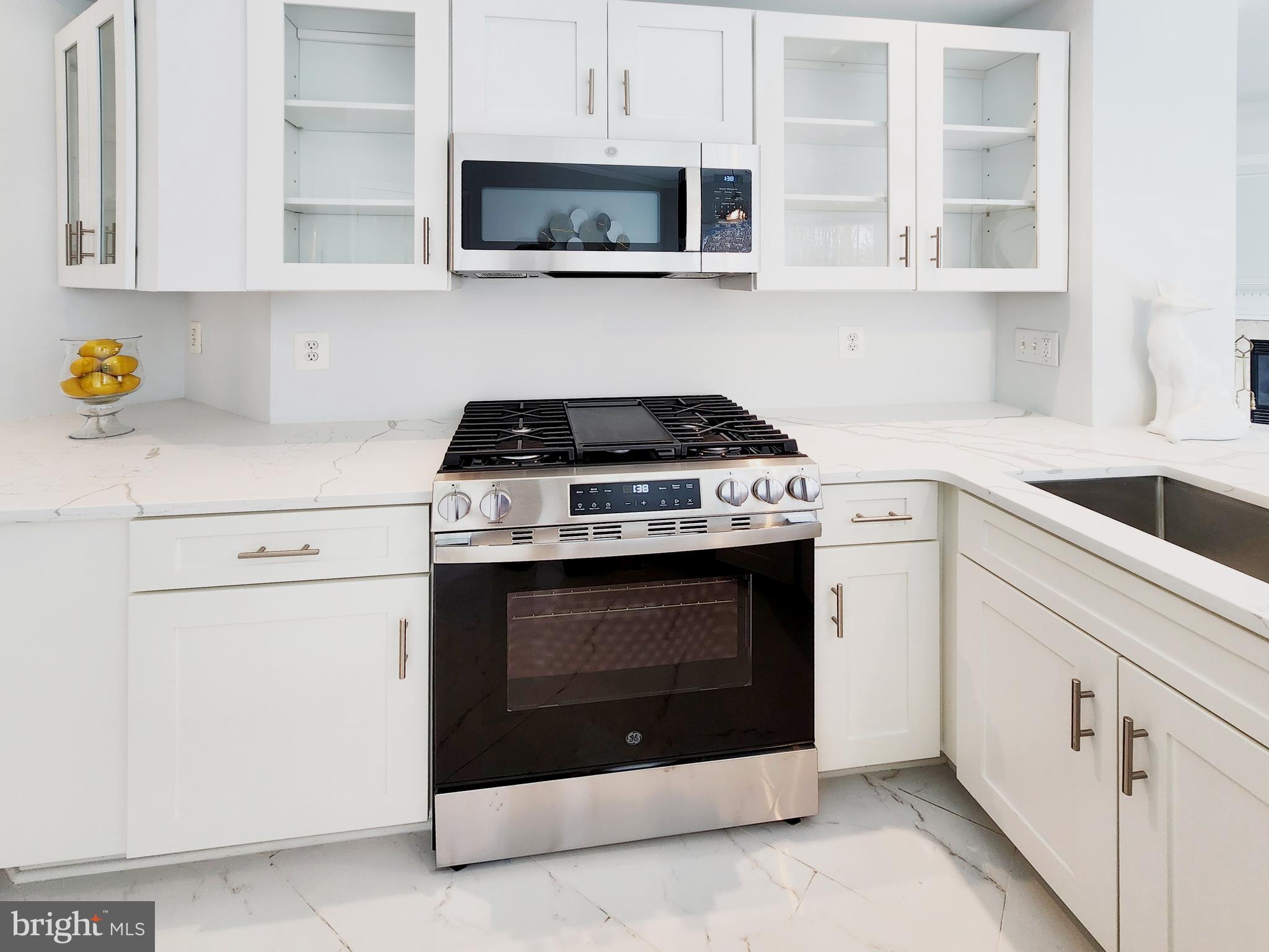 WINDING CREEK ESTATES - Residential