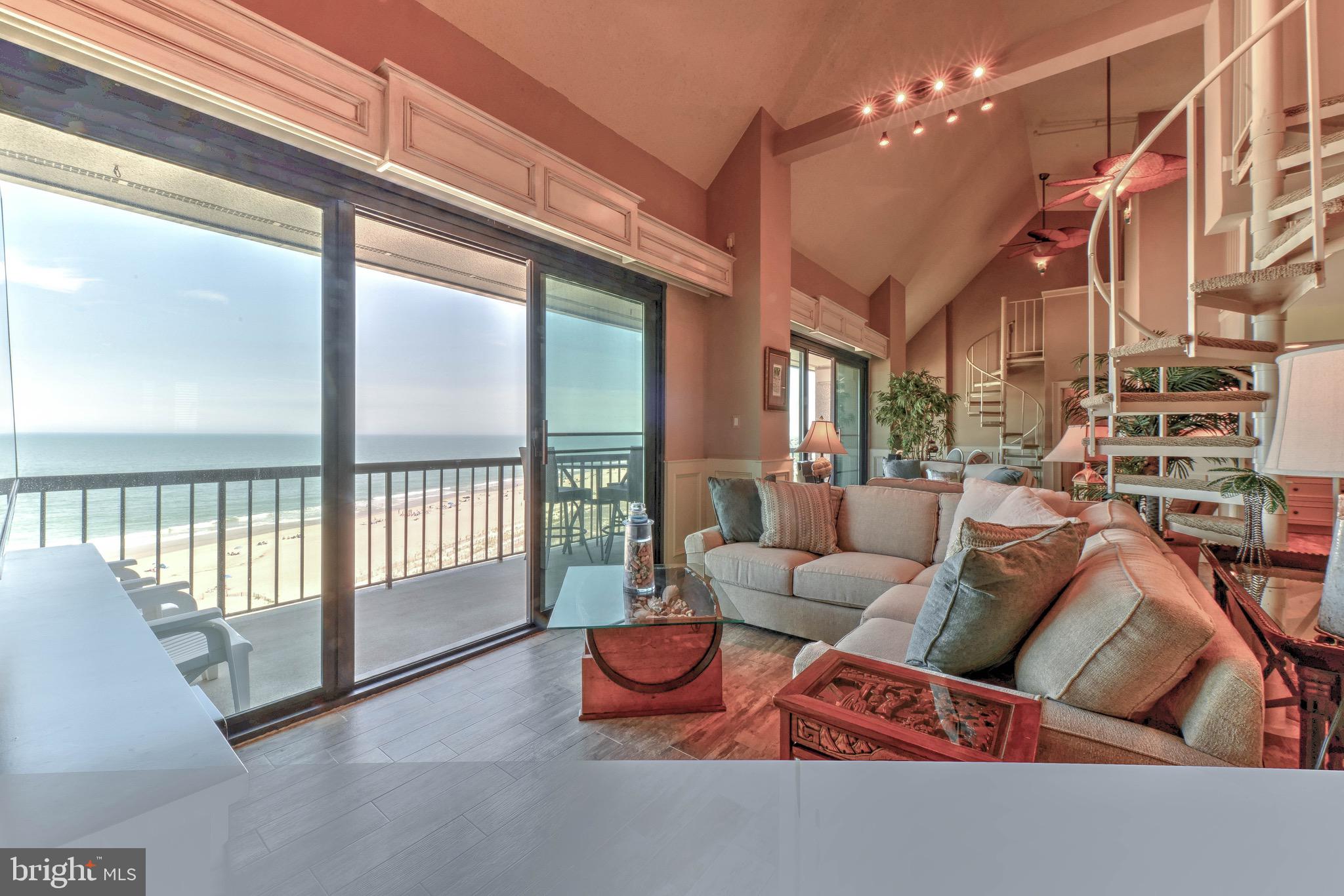 SEA COLONY EAST - Residential