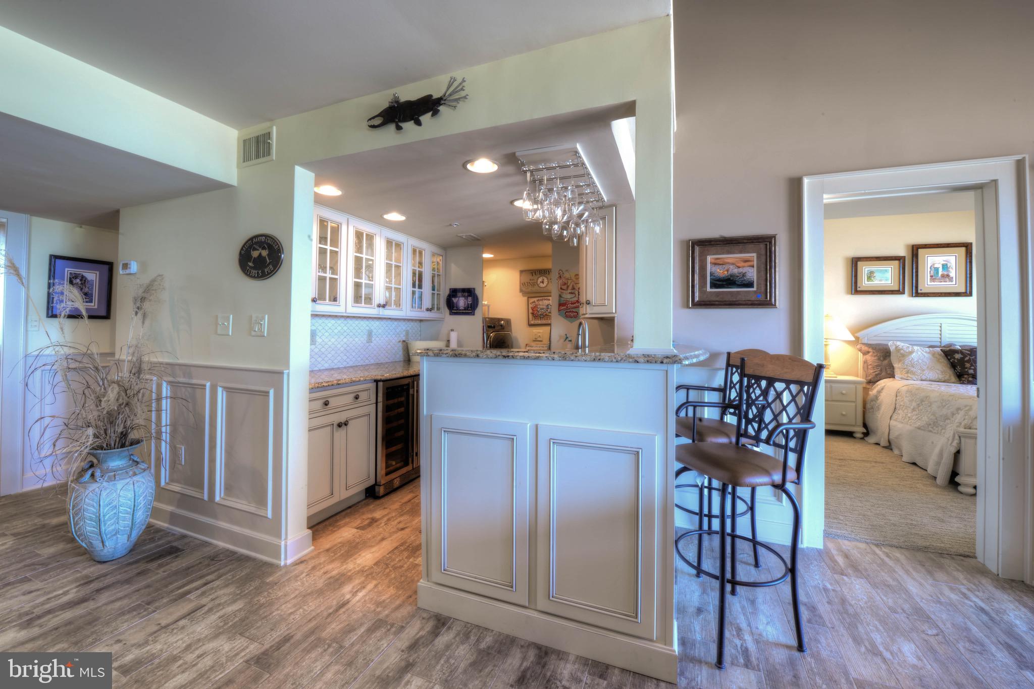 SEA COLONY EAST - Residential