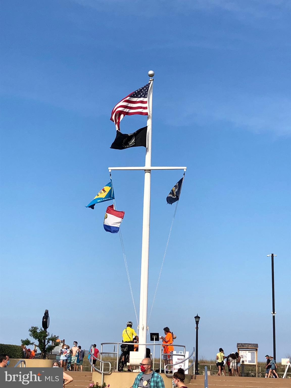 SEA COLONY EAST - Residential