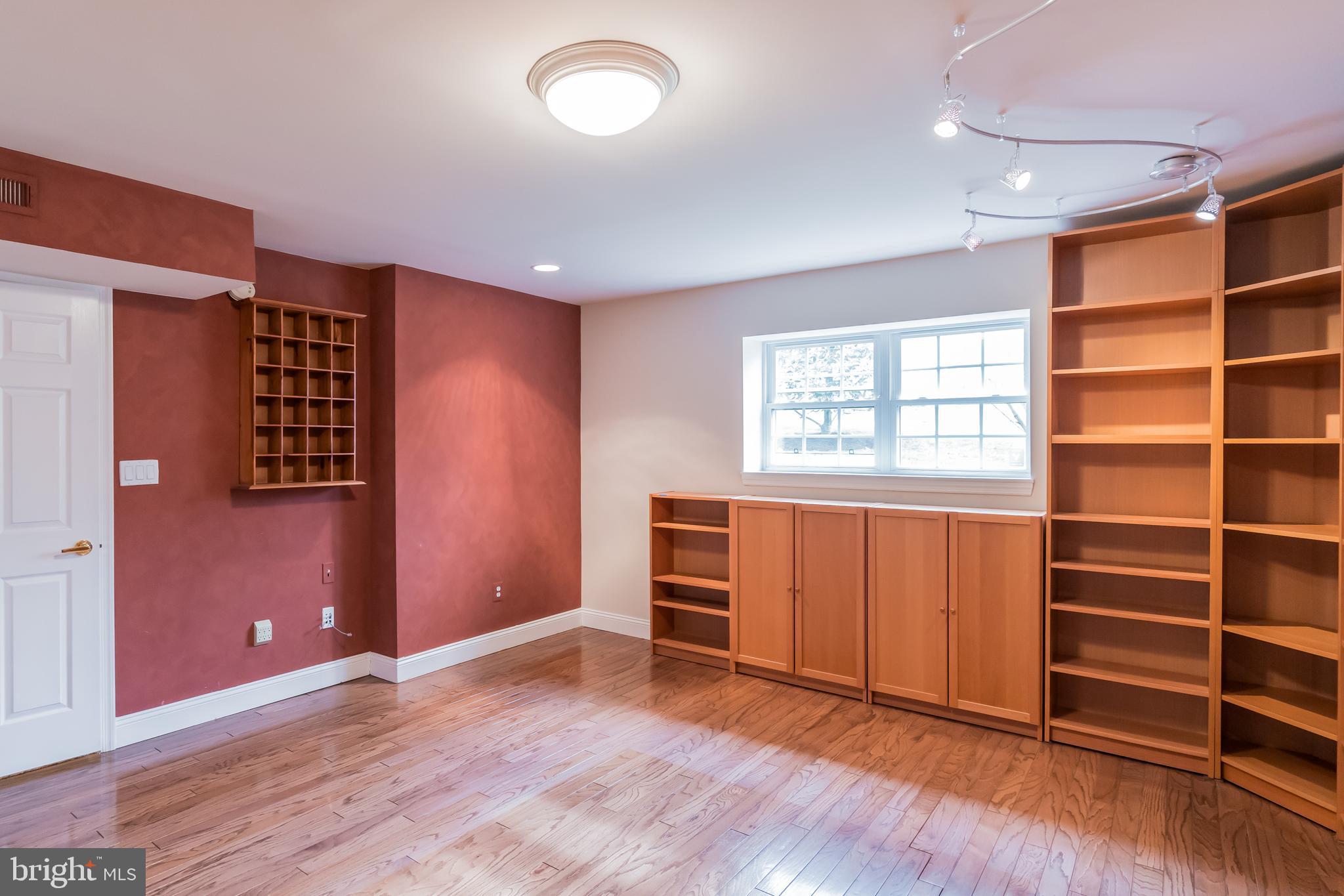 HERITAGE HUNT - Residential