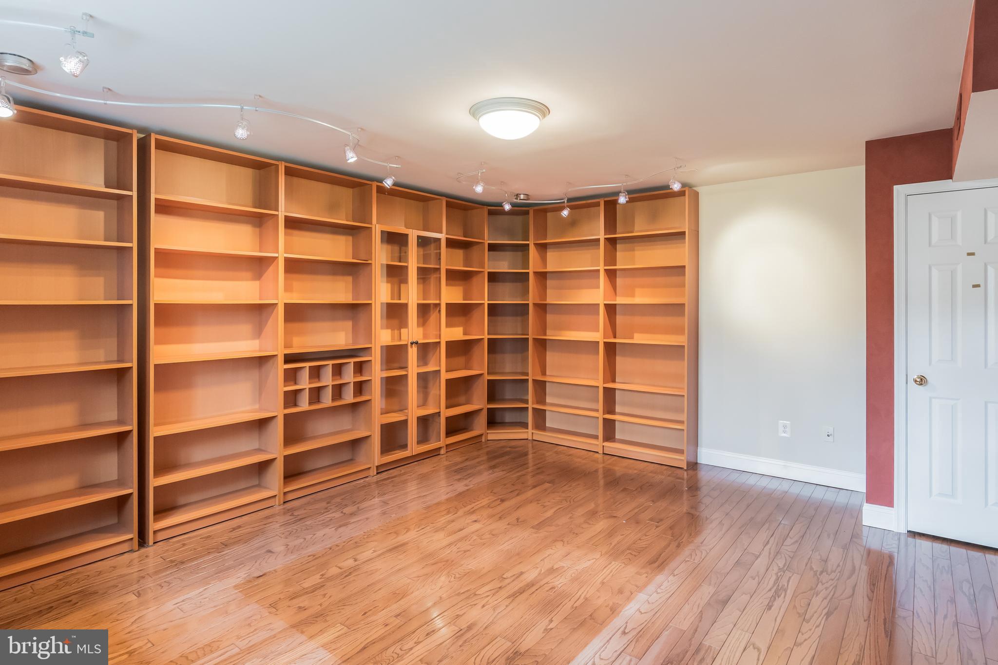 HERITAGE HUNT - Residential