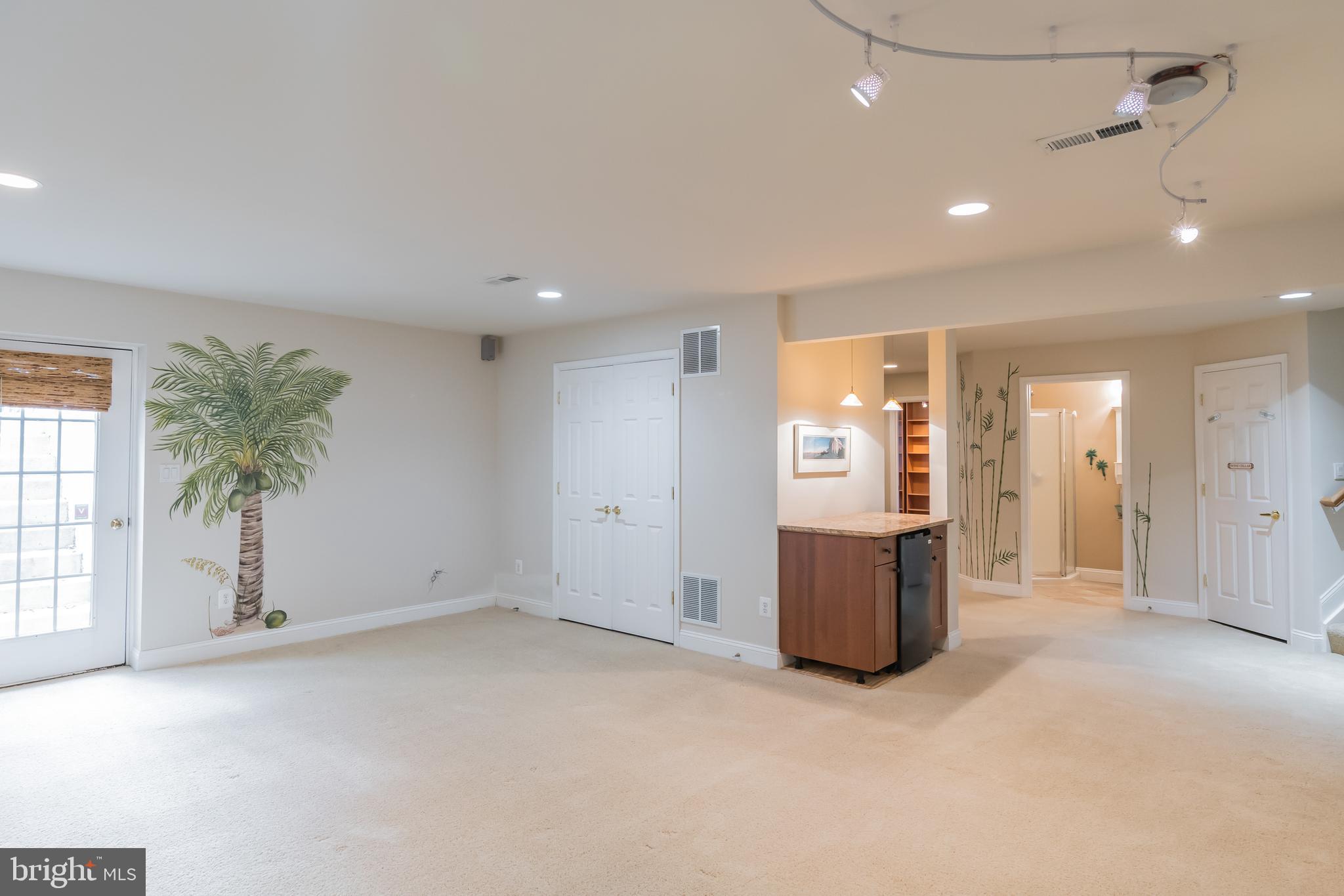 HERITAGE HUNT - Residential