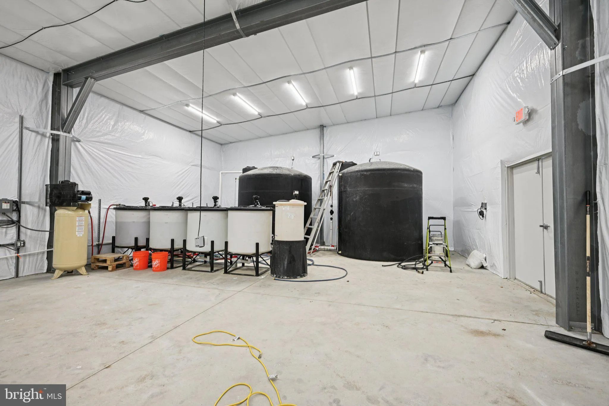 Vineland, New Jersey 08360, United States, 3 Bedrooms Bedrooms, ,2 BathroomsBathrooms,Residential,Active,214694