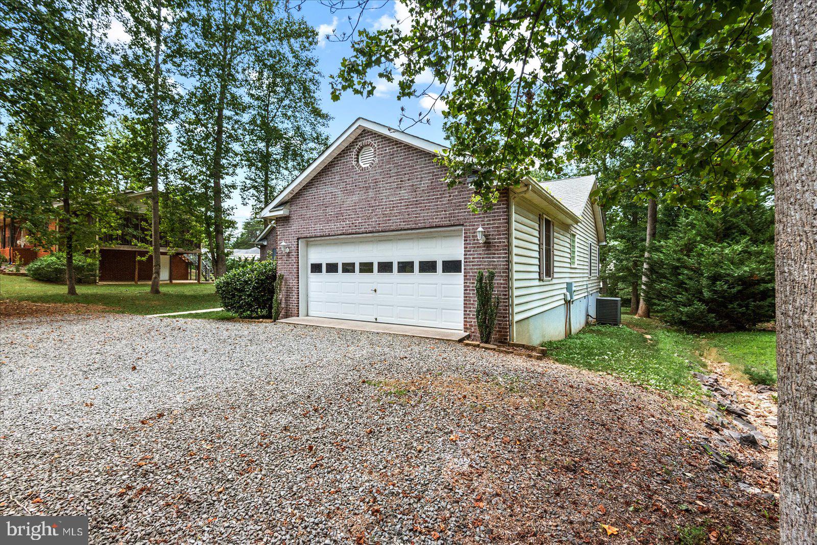 LAKE OF THE WOODS - Residential