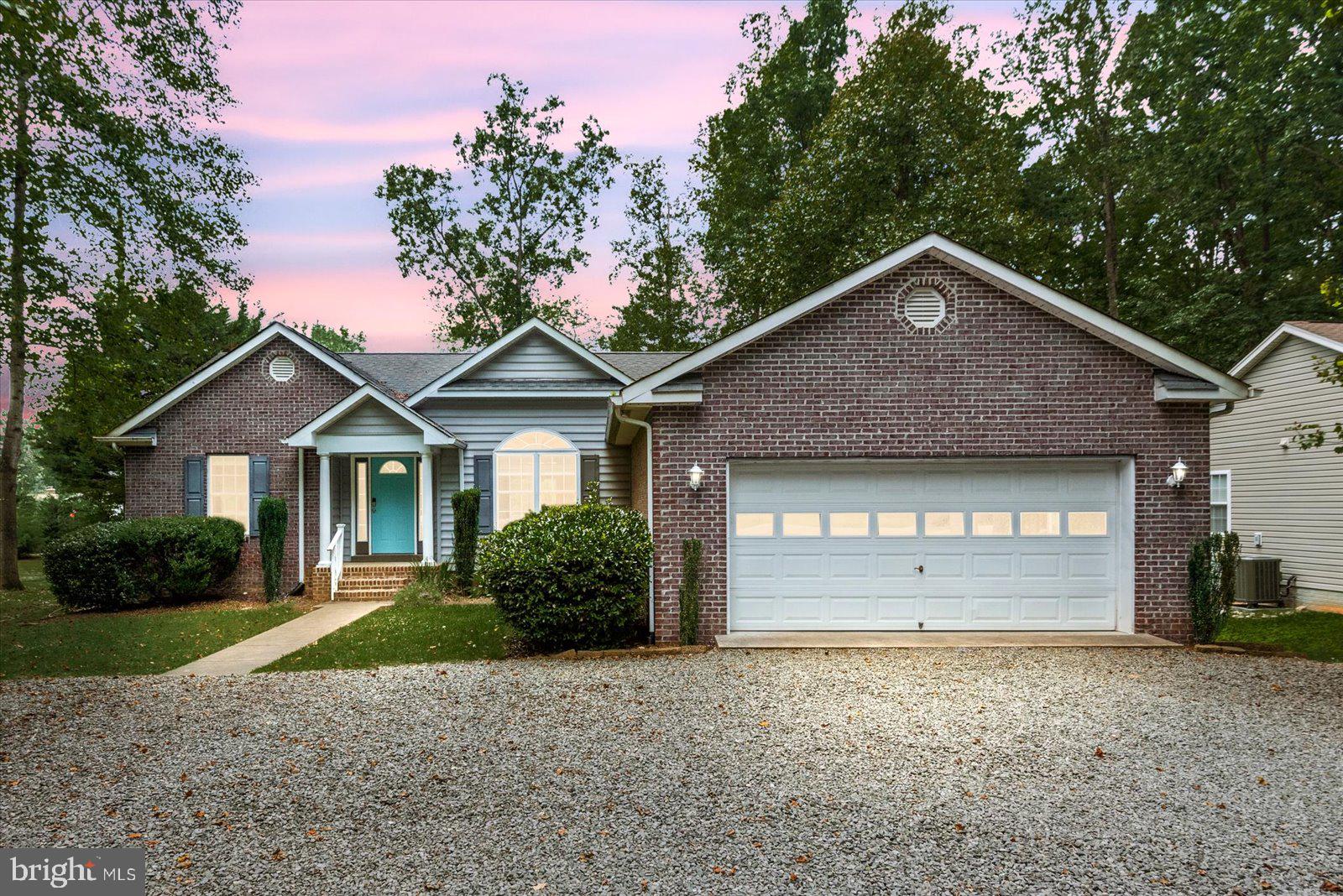 LAKE OF THE WOODS - Residential