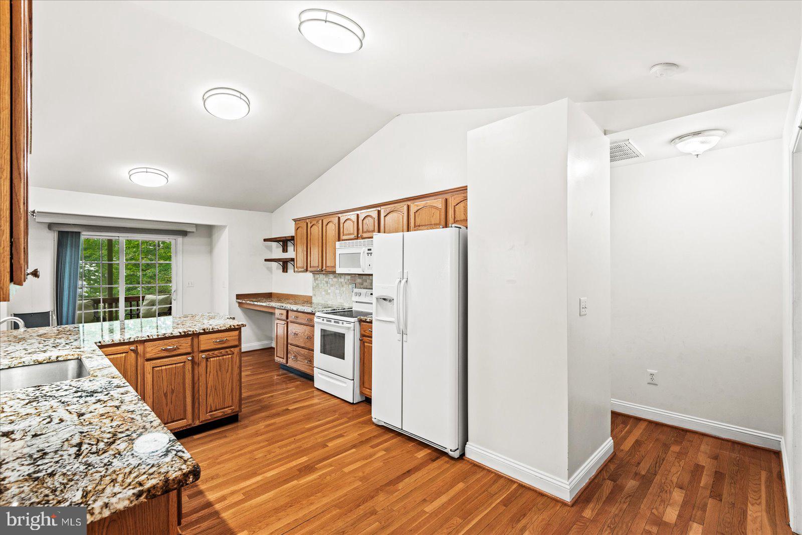 LAKE OF THE WOODS - Residential