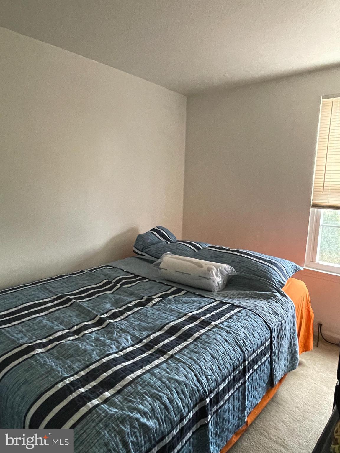 WEST SHORE - Residential