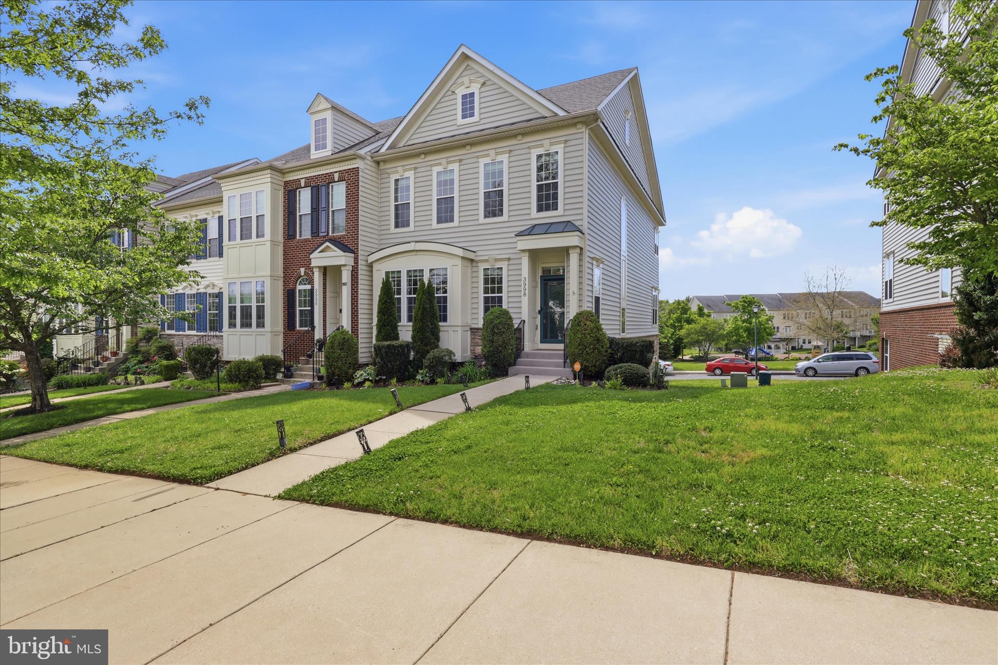 URBANA HIGHLANDS - Residential