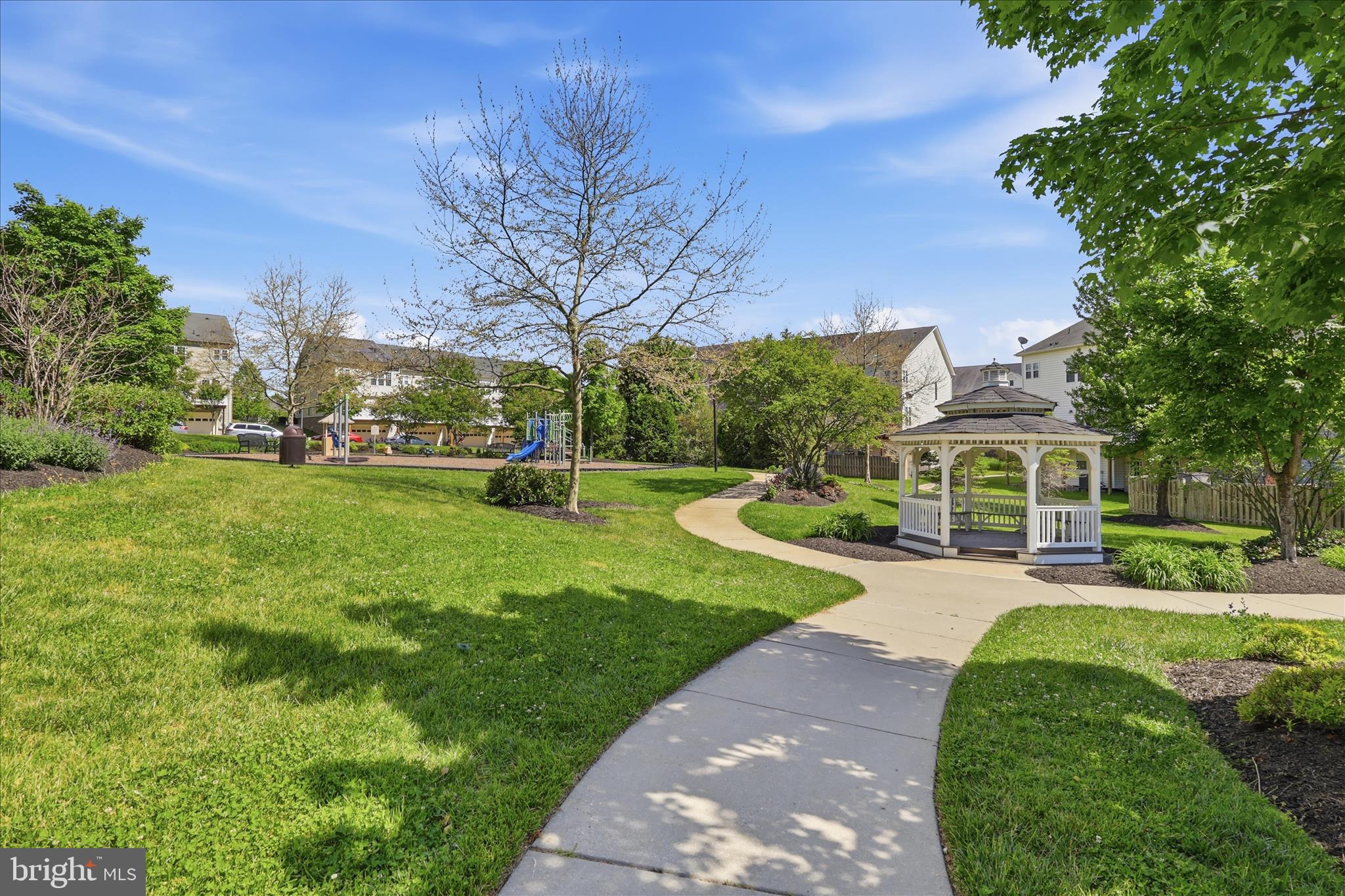 URBANA HIGHLANDS - Residential