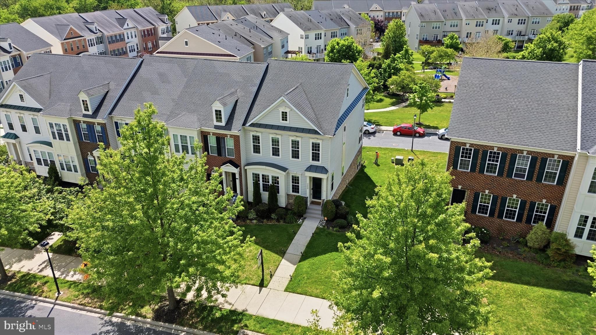 URBANA HIGHLANDS - Residential