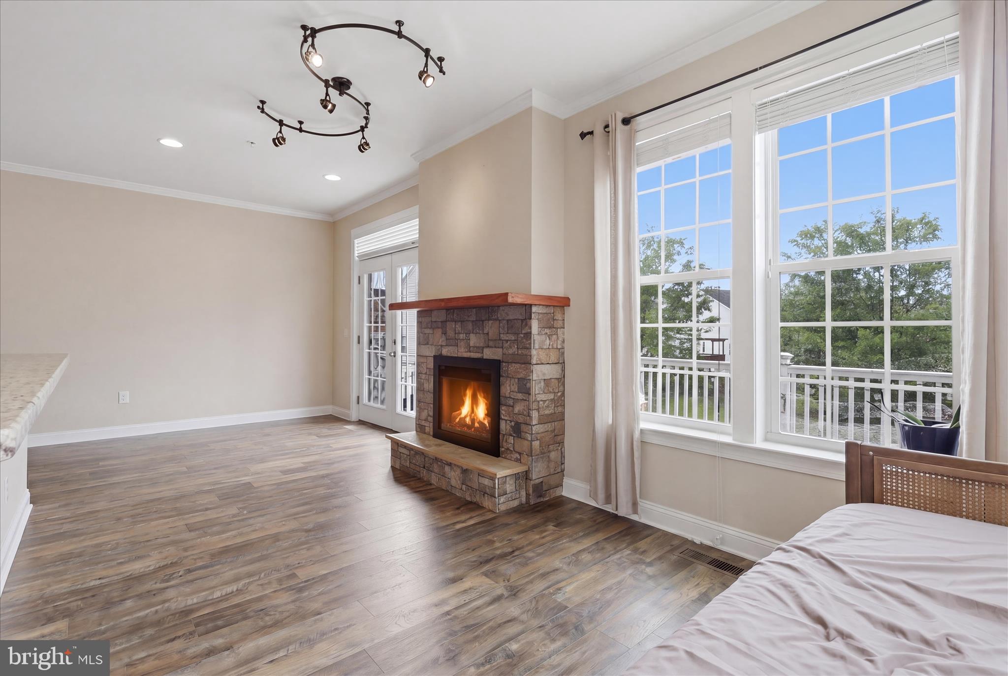 URBANA HIGHLANDS - Residential