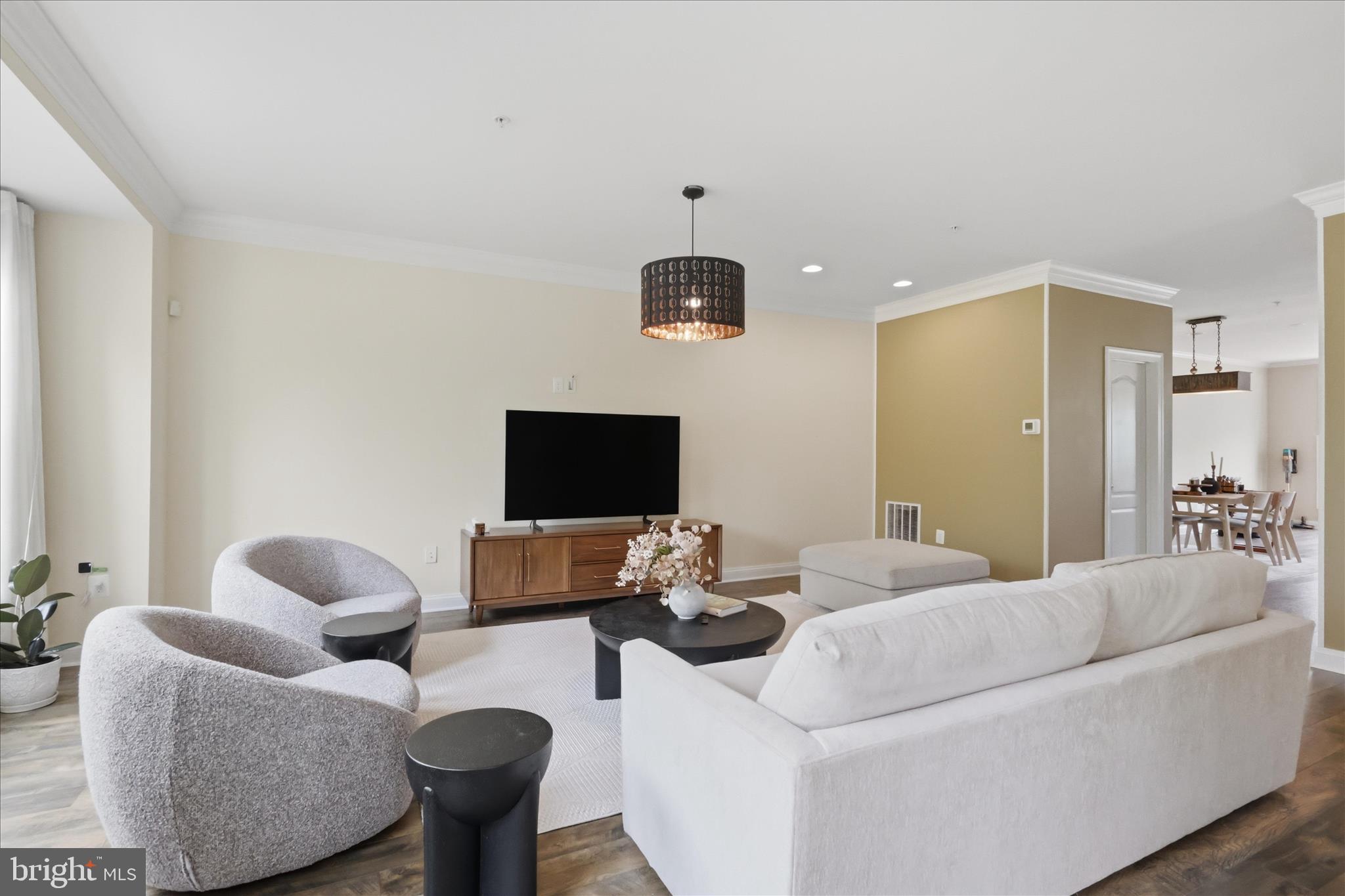 URBANA HIGHLANDS - Residential