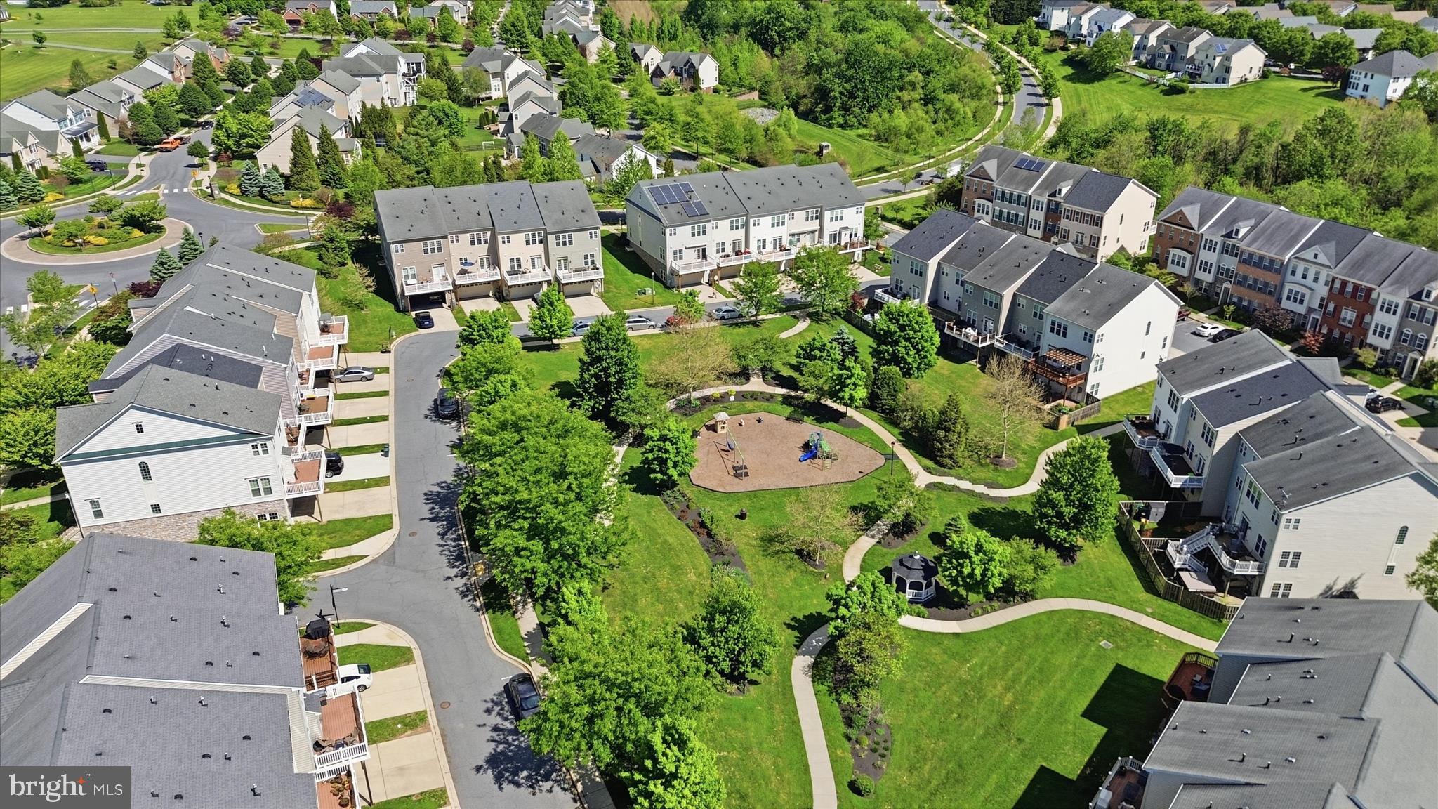 URBANA HIGHLANDS - Residential