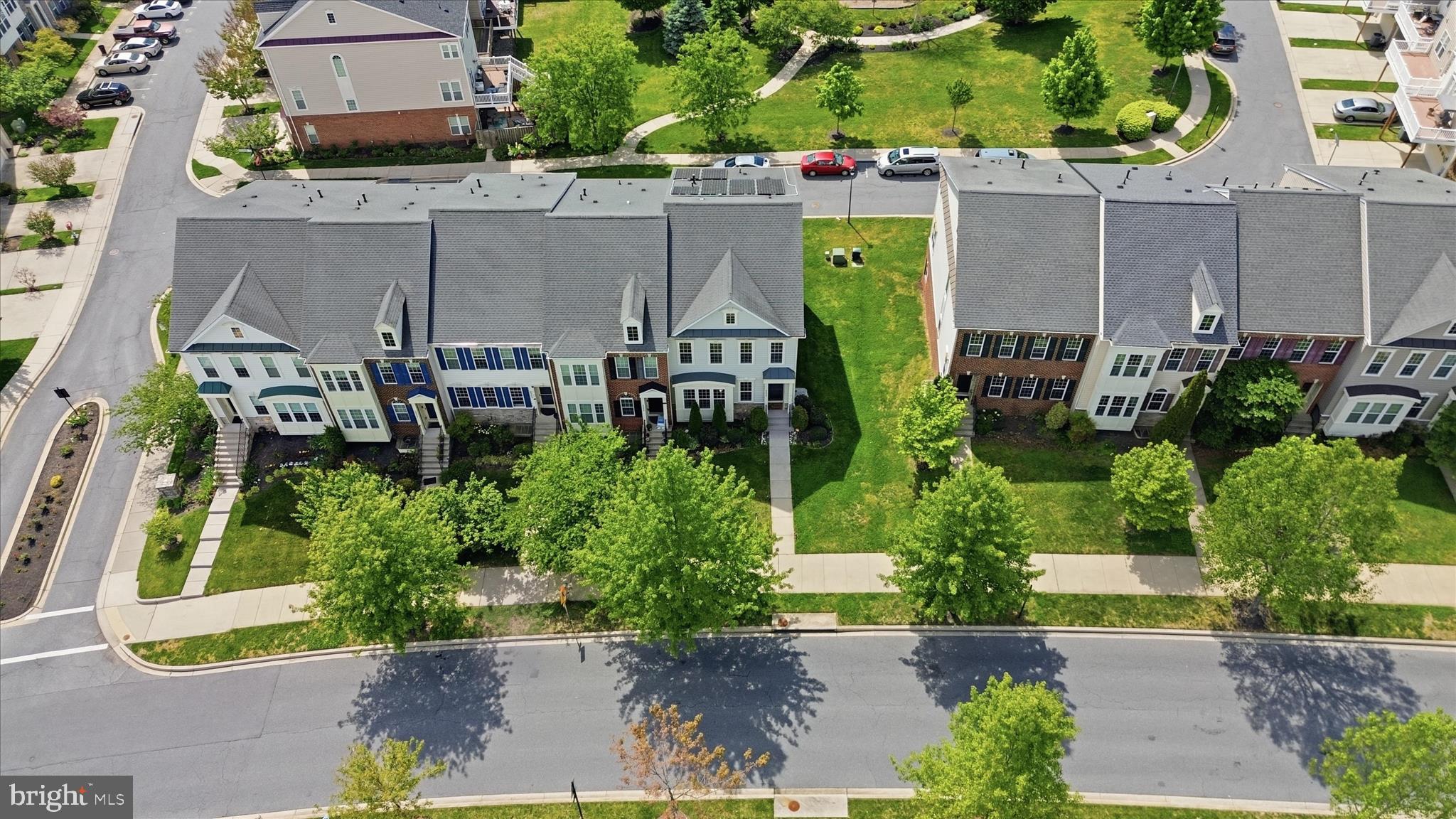 URBANA HIGHLANDS - Residential