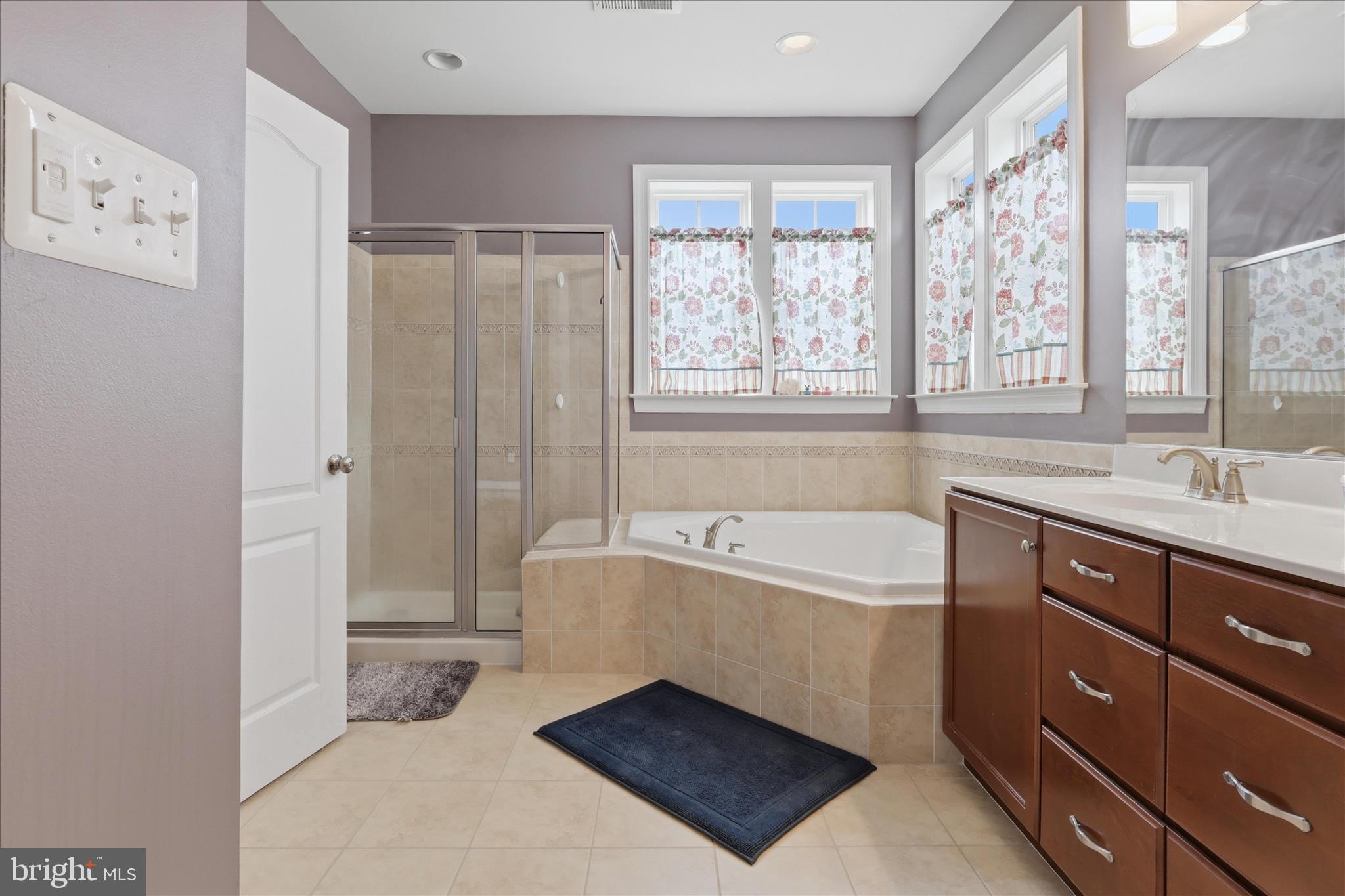 URBANA HIGHLANDS - Residential