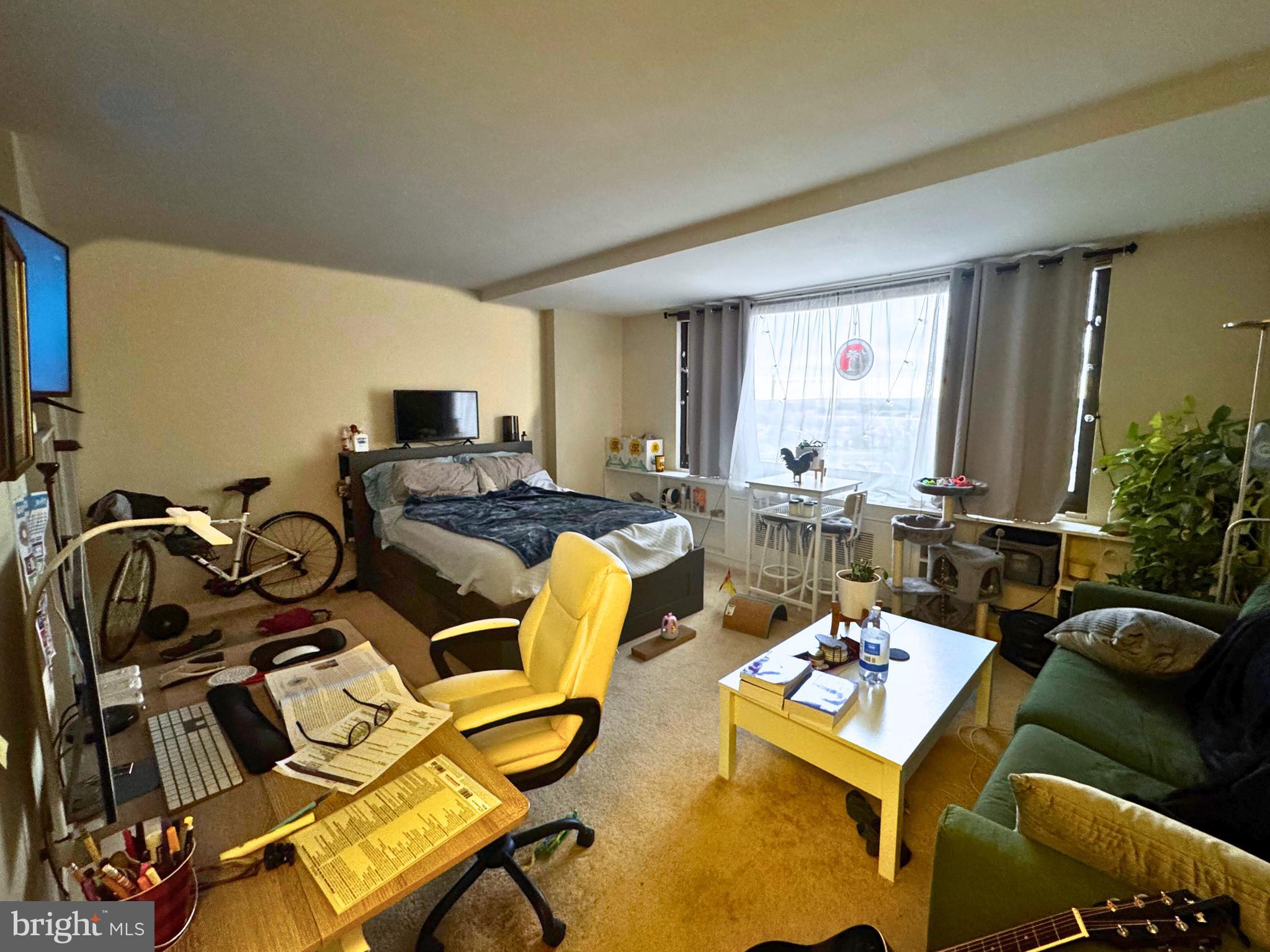 RIVER PLACE SOUTH - Residential