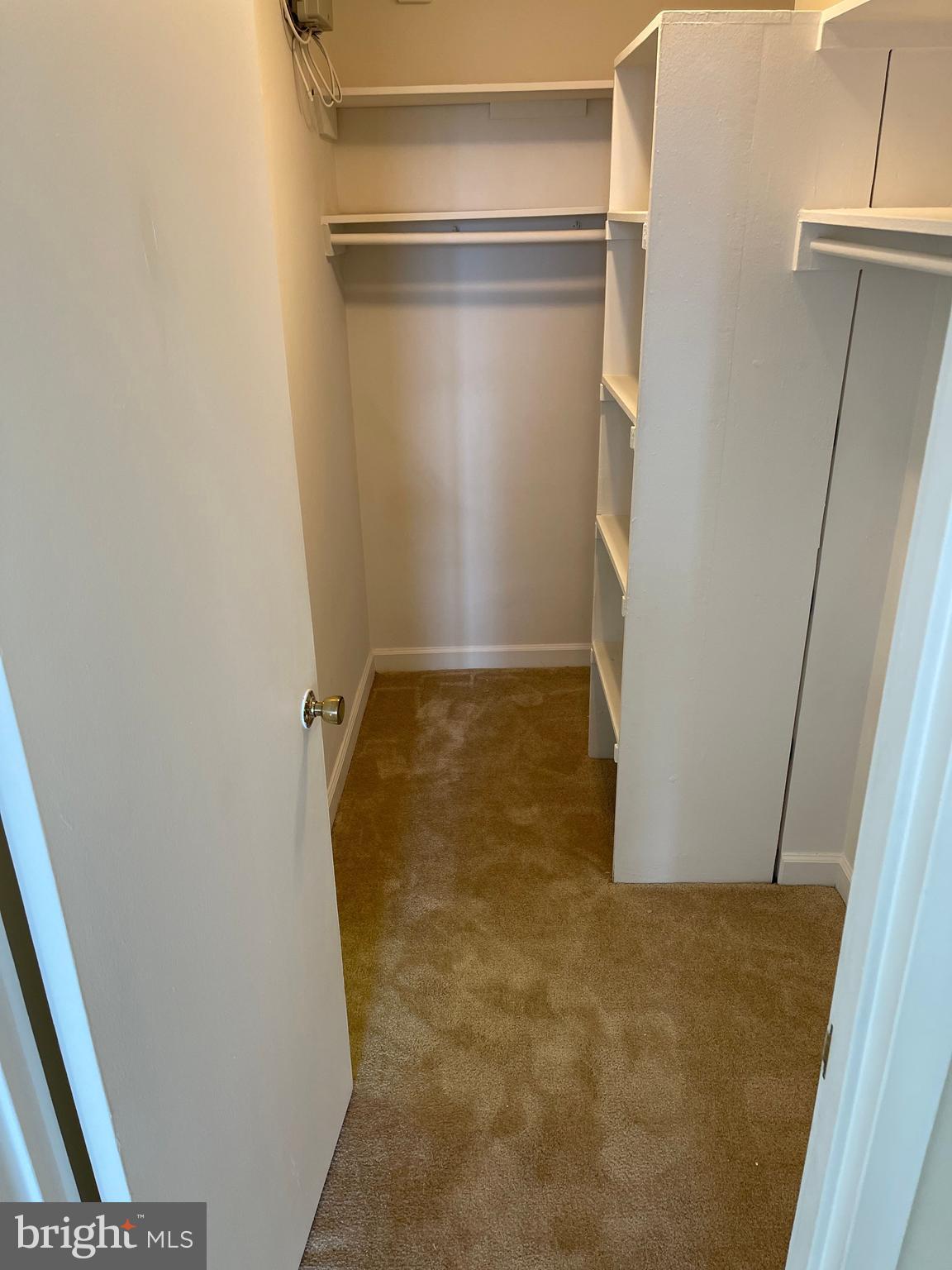 RIVER PLACE SOUTH - Residential