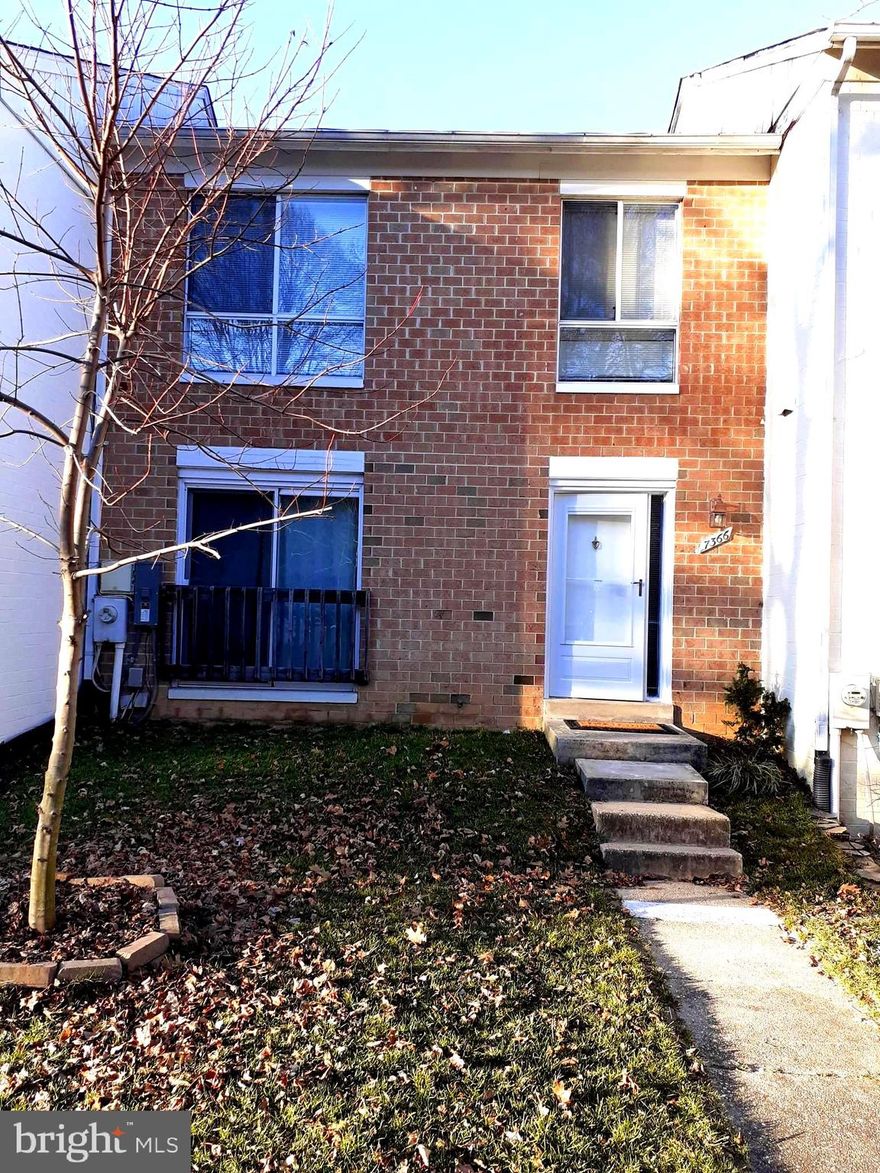 Spacious Brick Front Towne Home & Bright 4 Bedroom,3.5 Bath in Lake Elkhorn community in the top rated Atholton High School.Walk out Finished Walk out Basement with cozy Fireplace, Spacious Living Room leading to Deck. Renovated  kitchen with brand new  countertops and SS....Appliances......Walk to beautiful Lake Elkhorn Park with walking trails  connecting to 10 mile Pat Branch Walking Trail.Lot of parking spaces and easy access Columbia Town Centre and  to Rt 32 & Rt 29 & 95