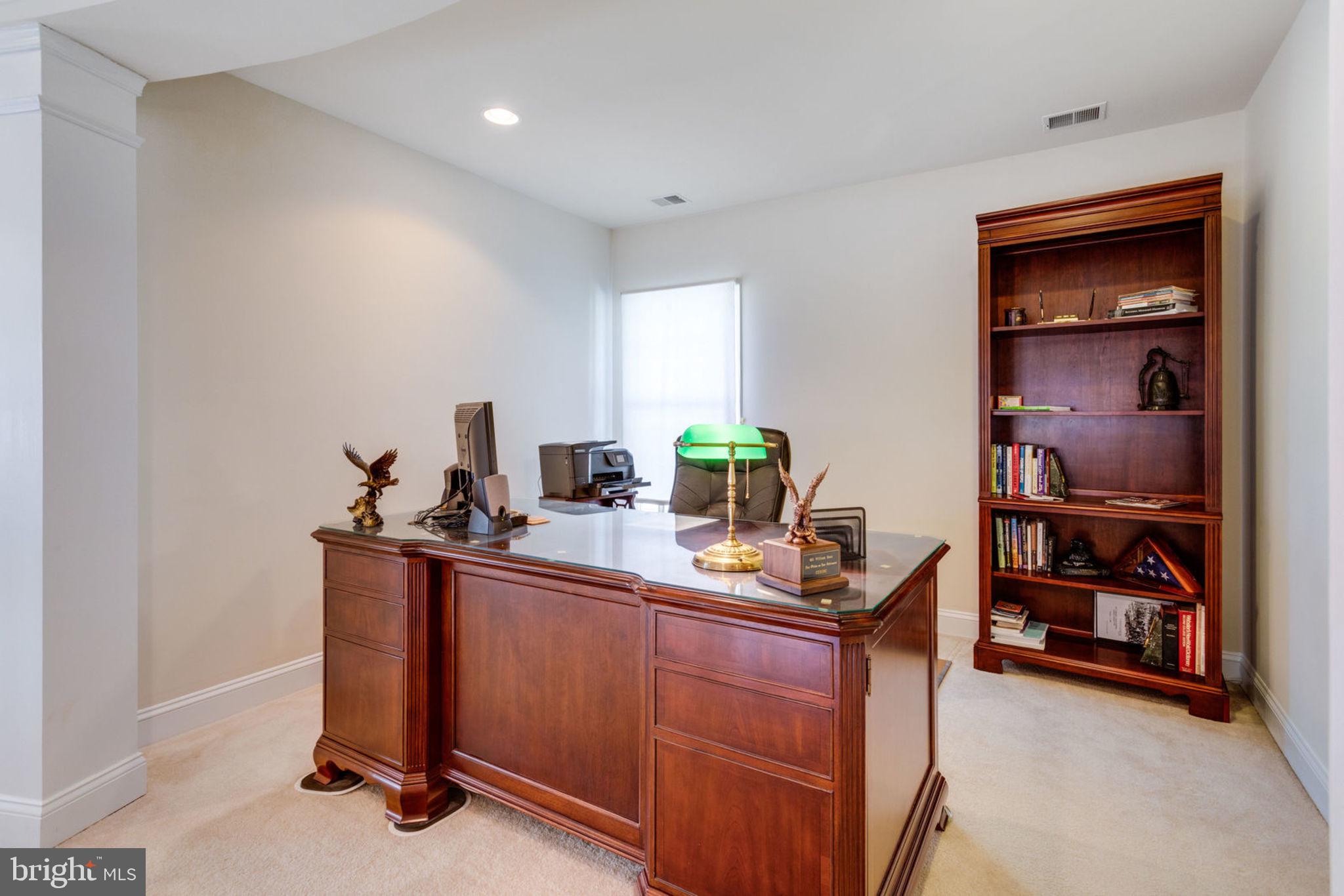 KINGSTOWNE - Residential Lease