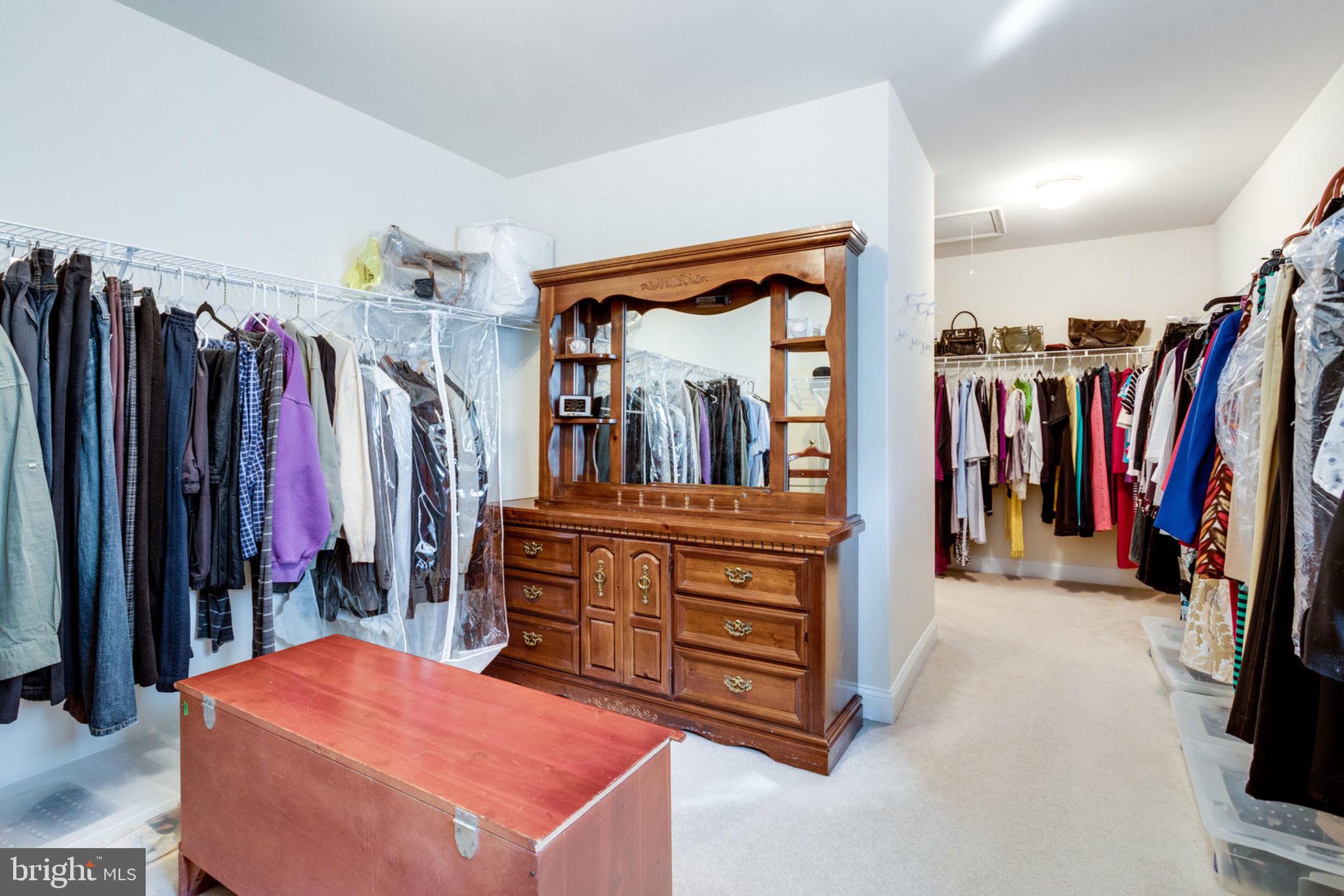 KINGSTOWNE - Residential Lease