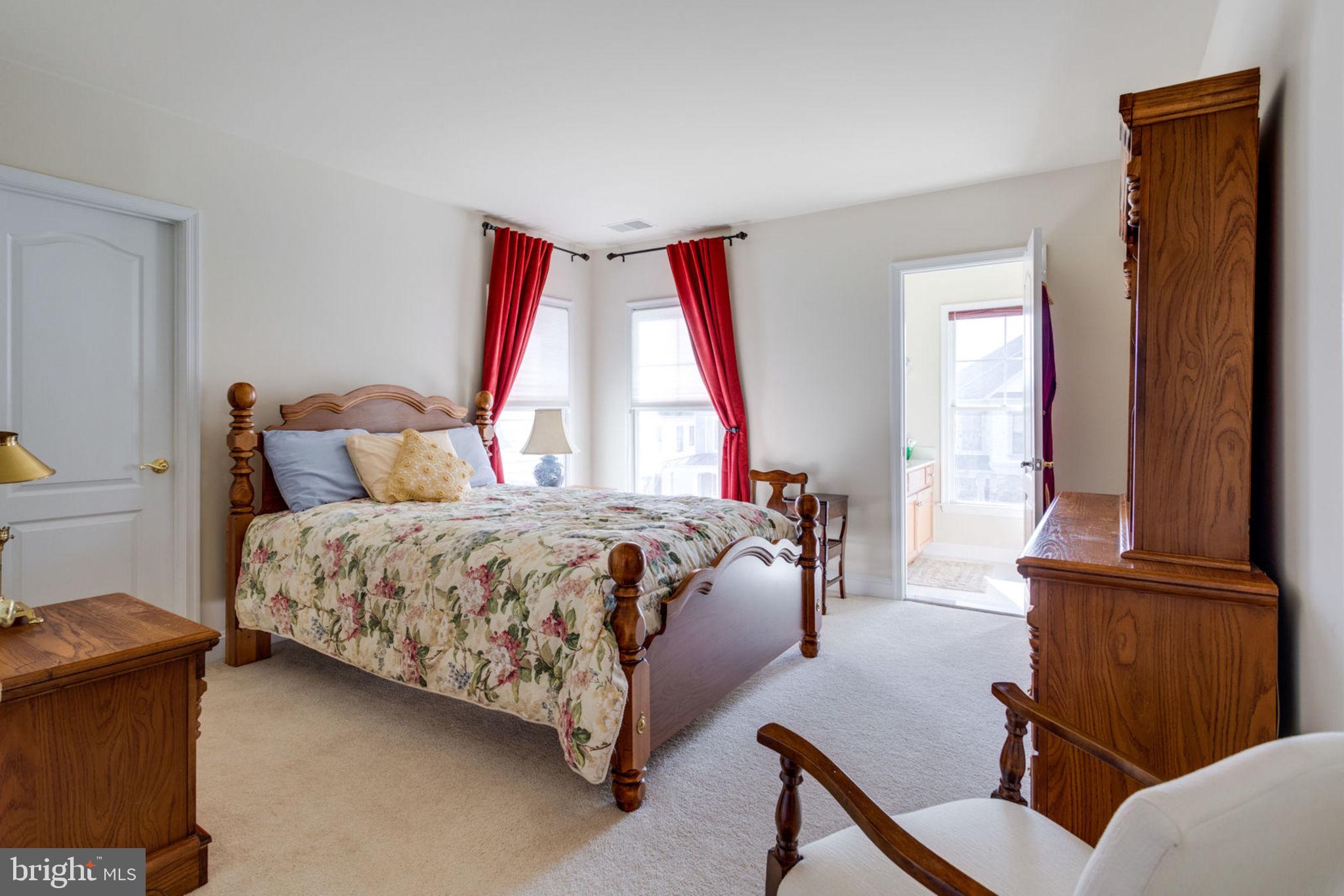 KINGSTOWNE - Residential Lease