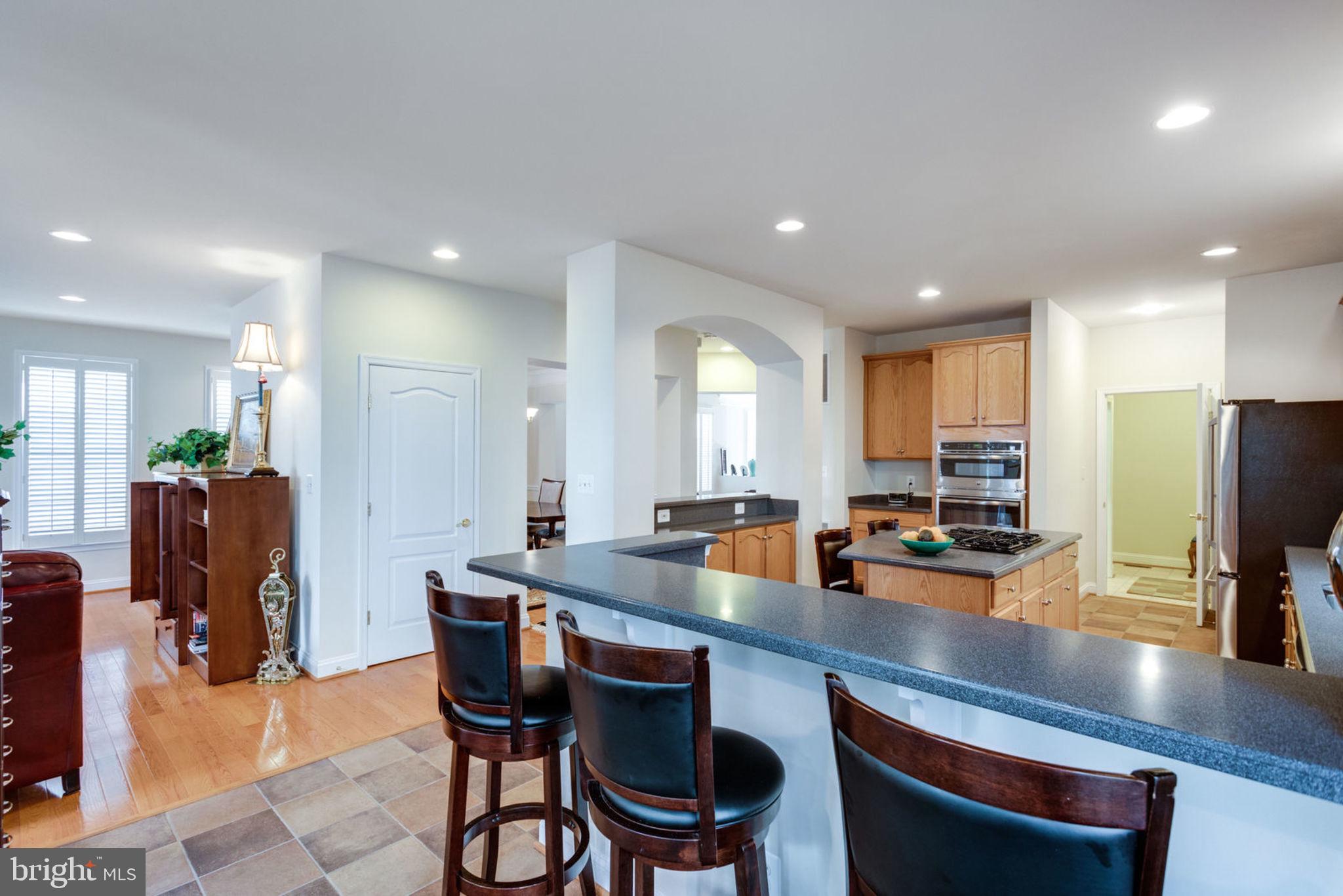 KINGSTOWNE - Residential Lease