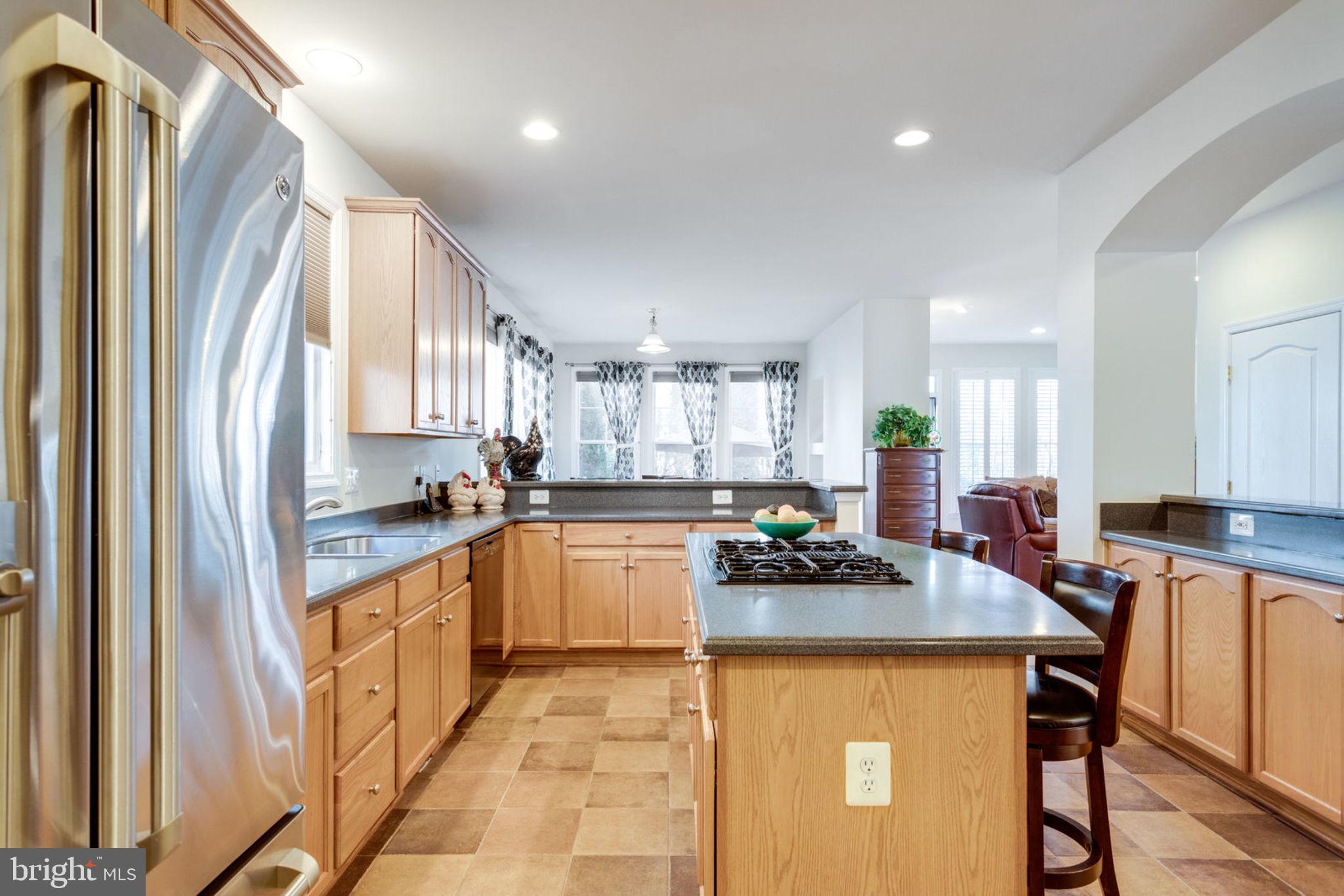 KINGSTOWNE - Residential Lease