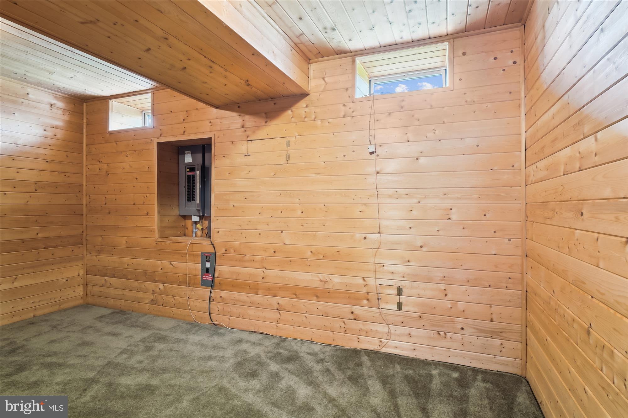 DENIT ESTATES - Residential