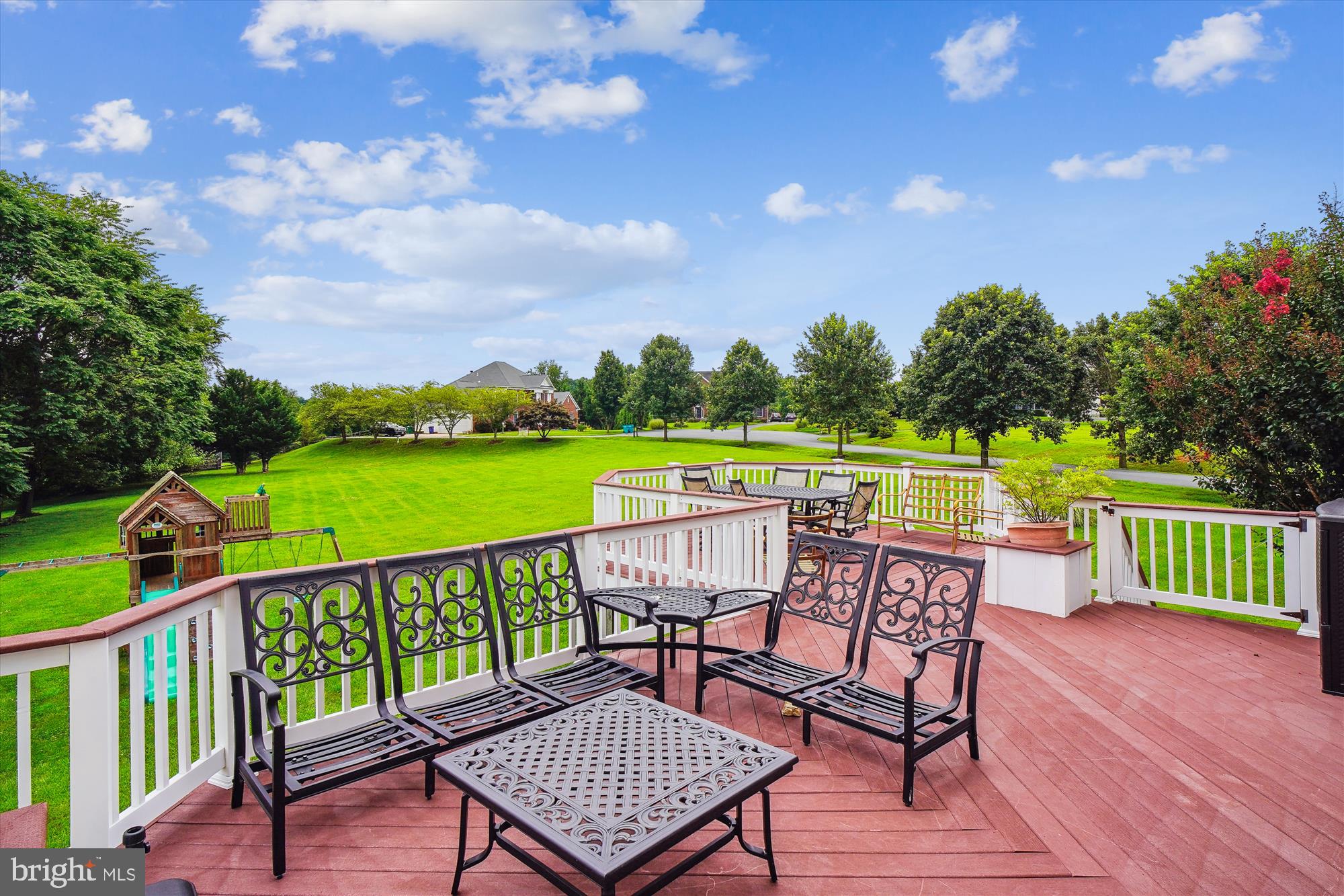 DENIT ESTATES - Residential