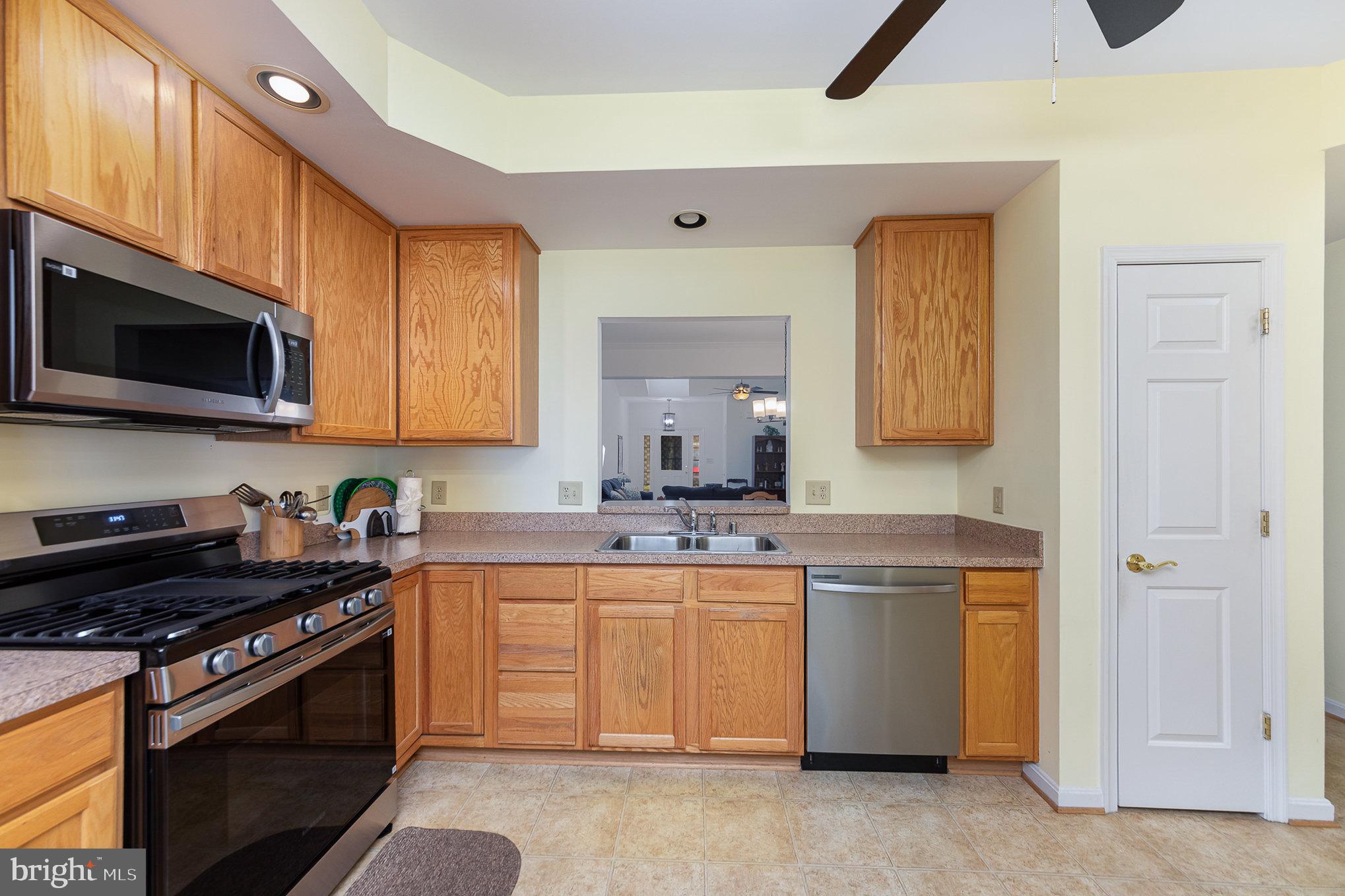 SALEM FIELDS - Residential