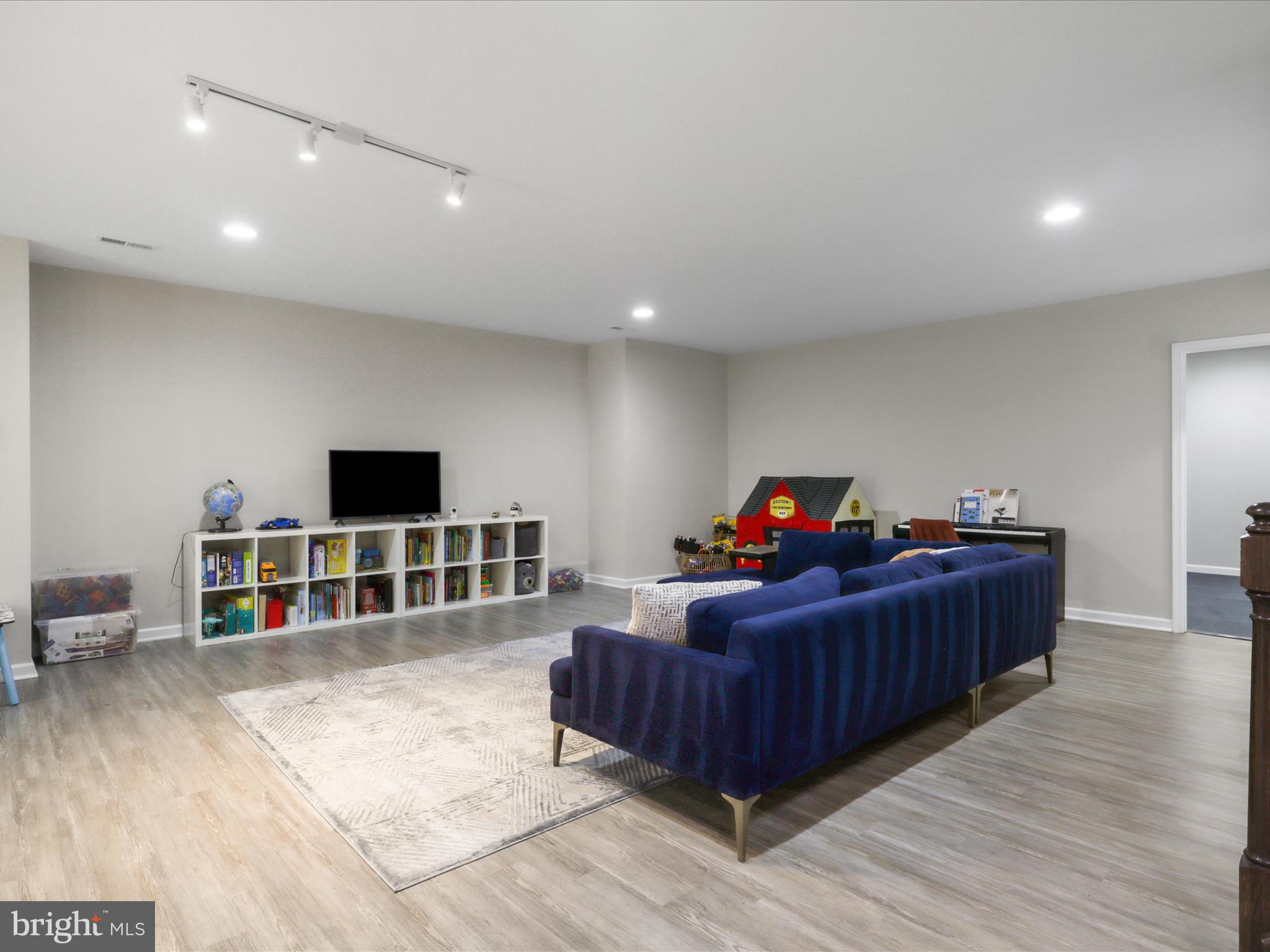 EVERMONT TRACE - Residential