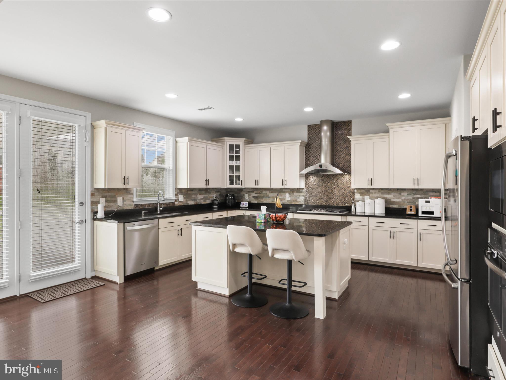 EVERMONT TRACE - Residential