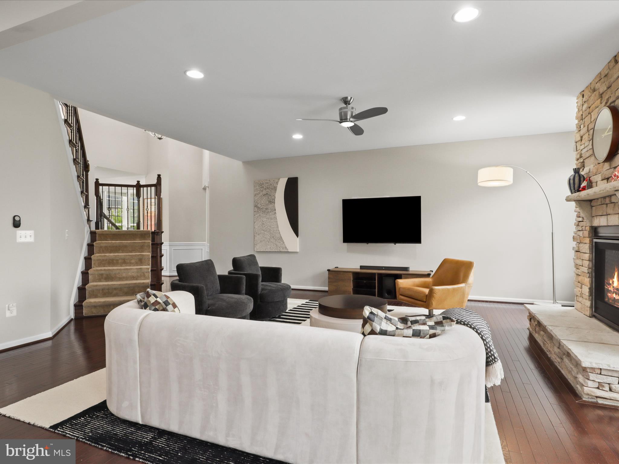 EVERMONT TRACE - Residential