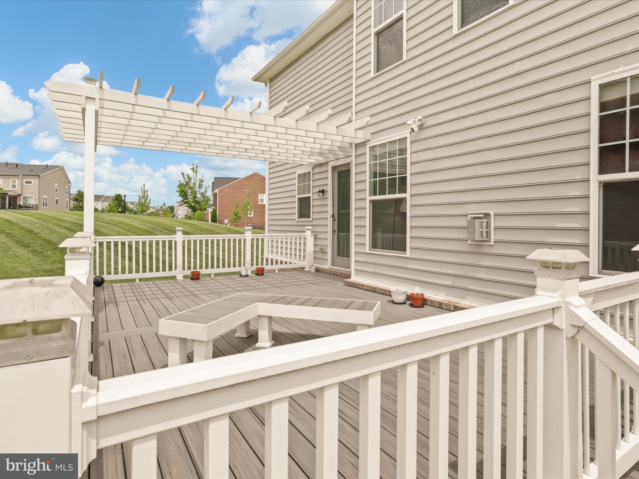 EVERMONT TRACE - Residential