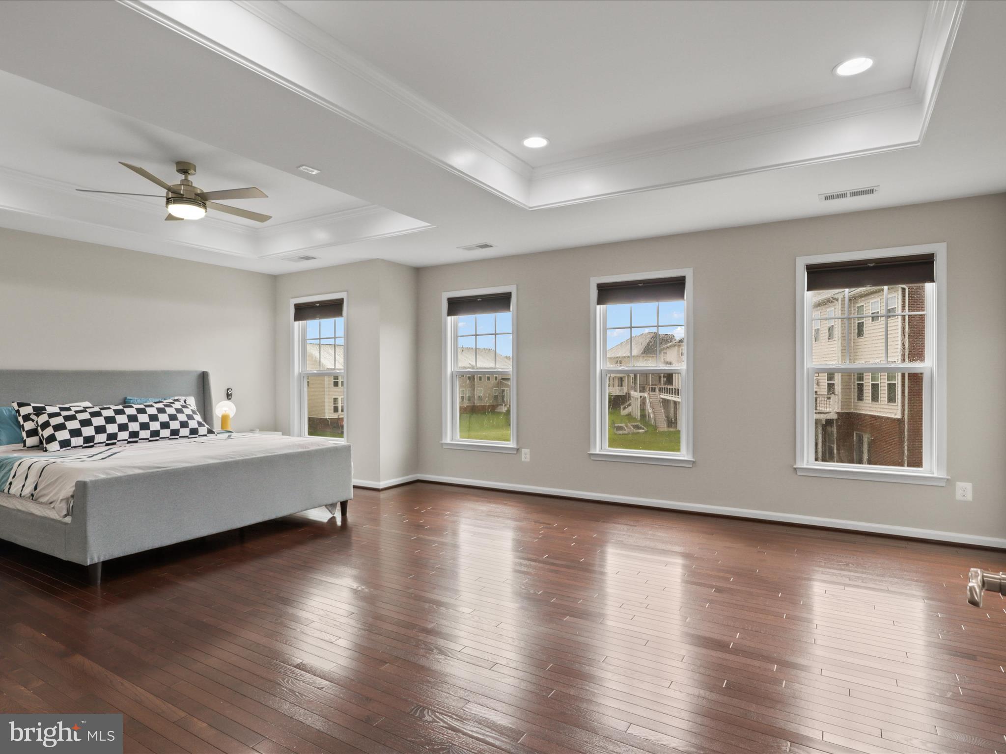 EVERMONT TRACE - Residential