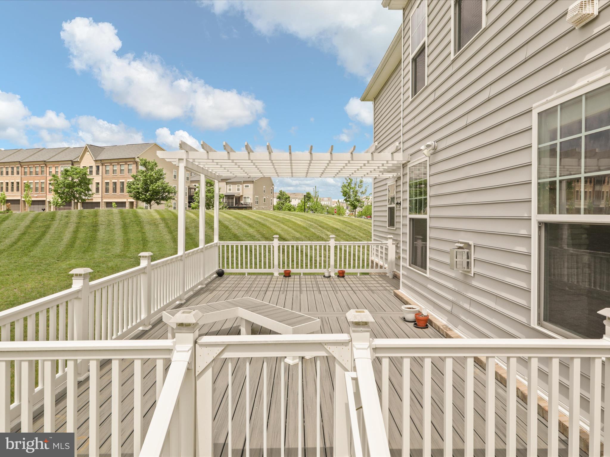 EVERMONT TRACE - Residential