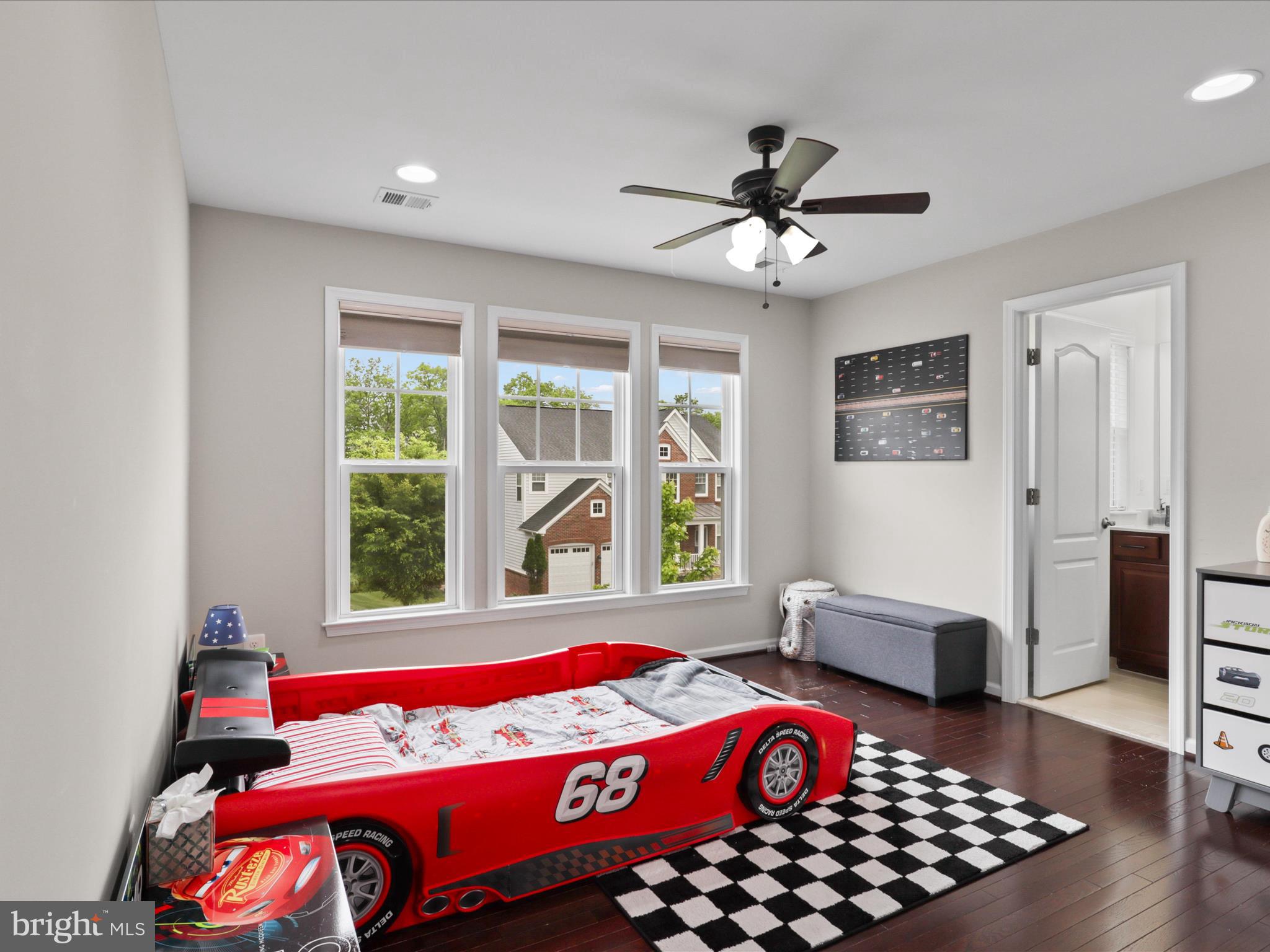 EVERMONT TRACE - Residential